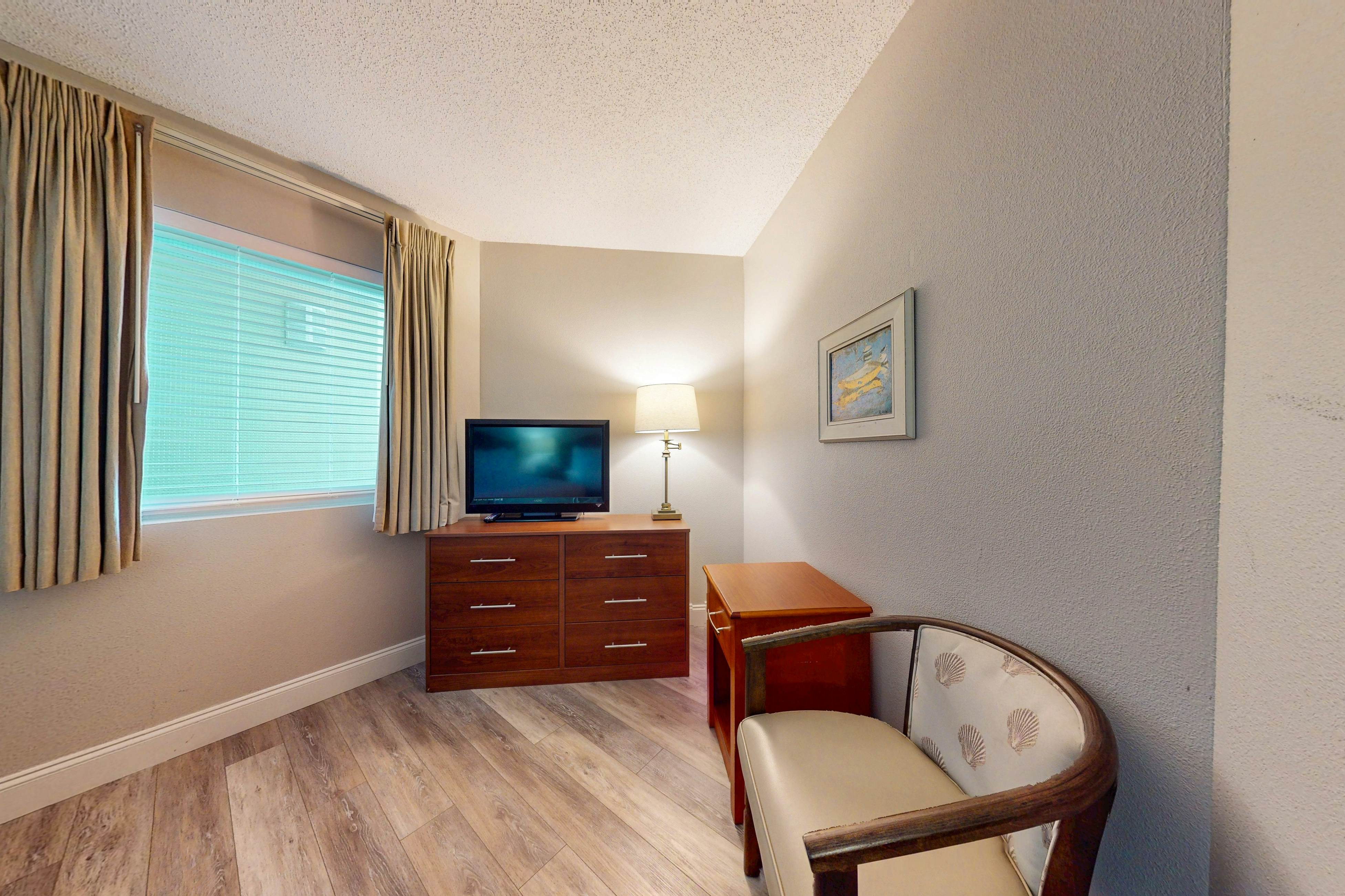 Carolinian Beach Resort 0532