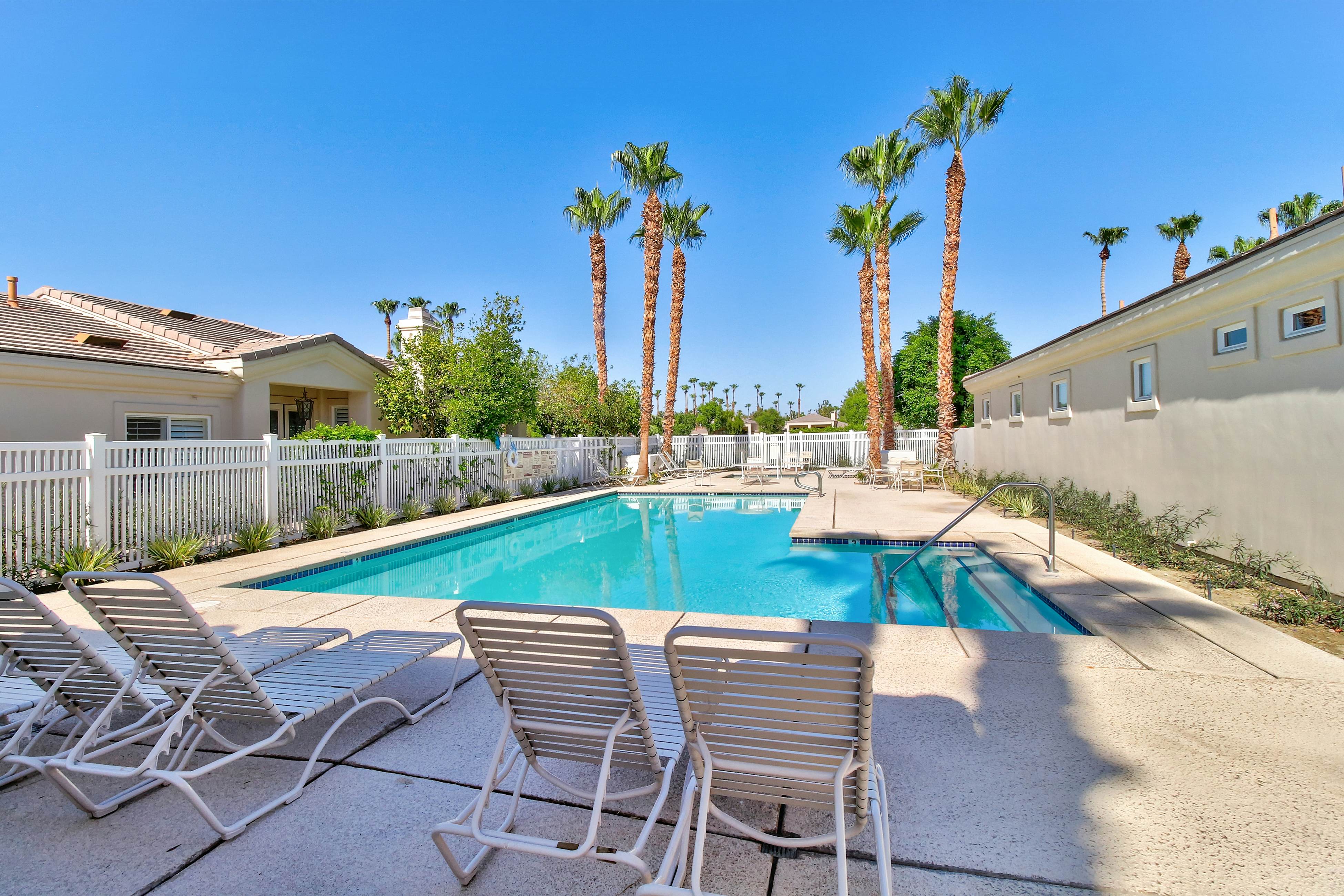 The 8th Tee Retreat at PGA