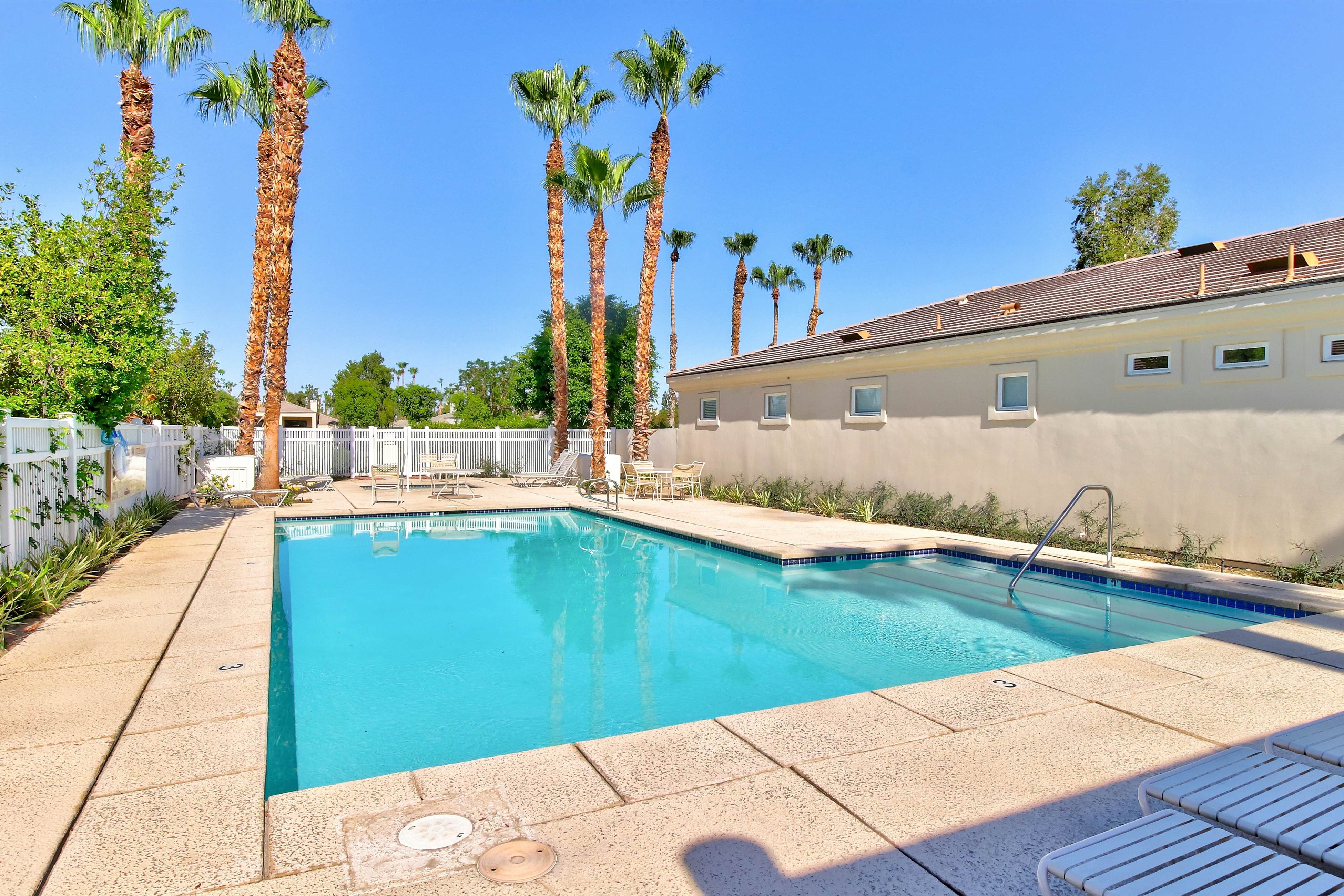 The 8th Tee Retreat at PGA