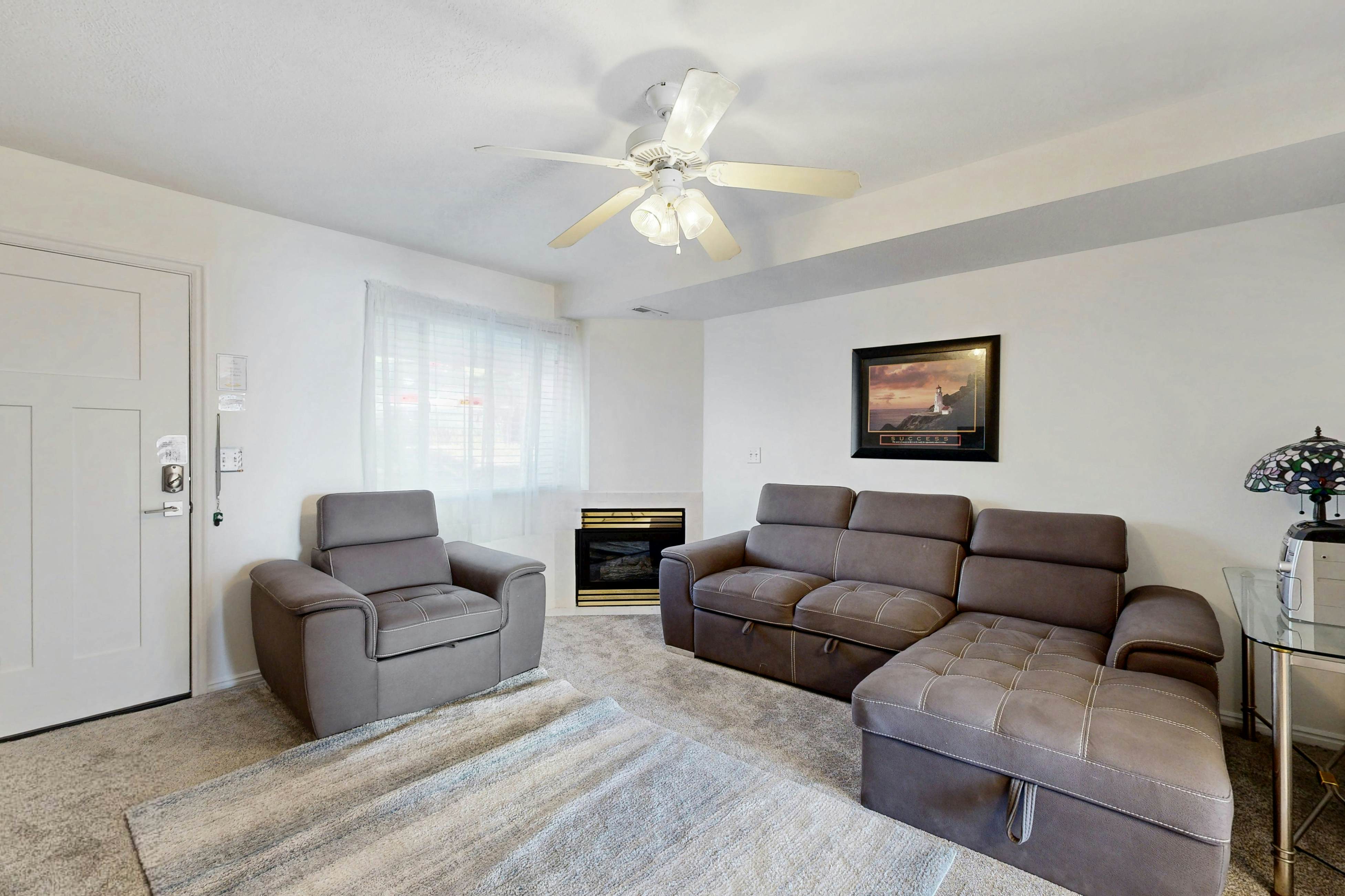 Harbor Village Lakeview Condo 902-3