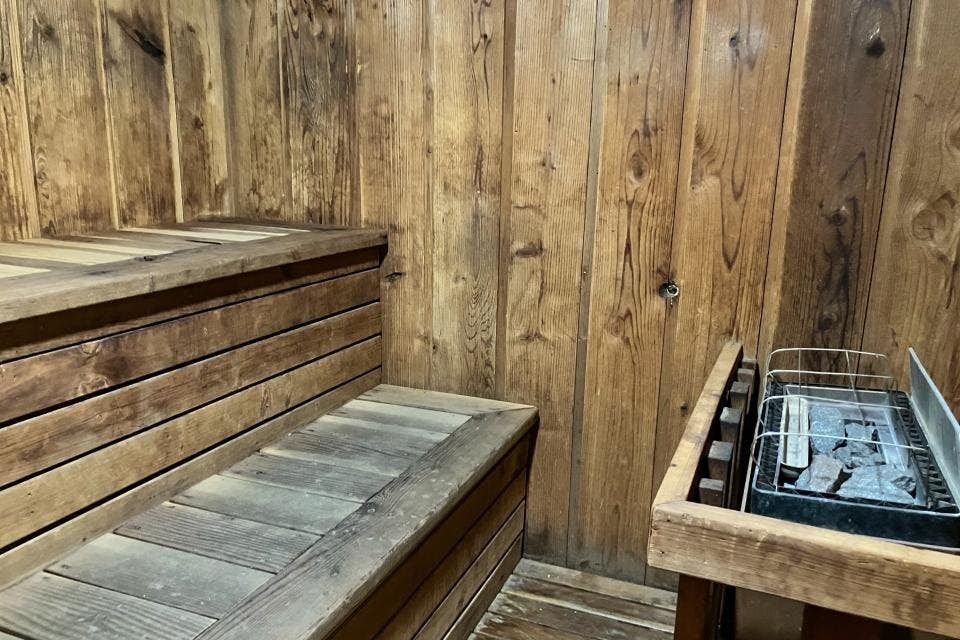 Mammoth View Villas 21