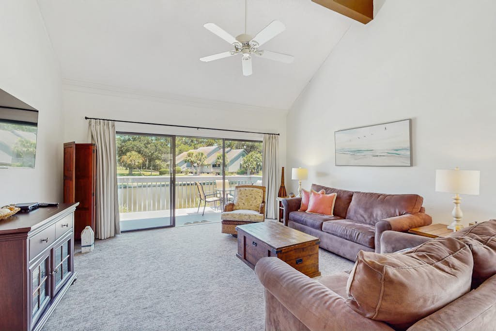 Spacious Dog-Friendly Condo with Shared Pool, Tennis, Golf & Beach Access — Hilton Head, SC — vacation rental