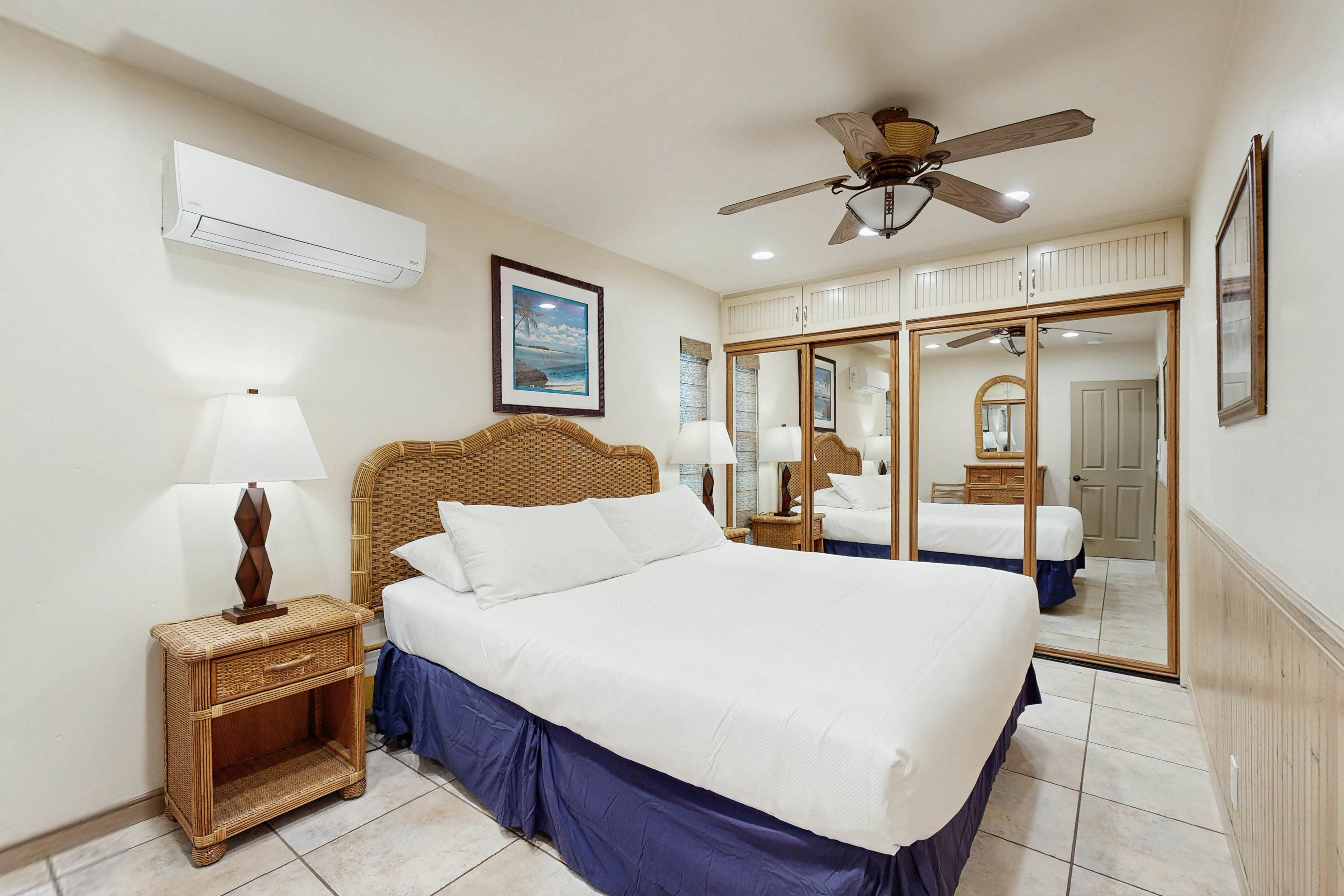 Newport Vacation Memories -Upstairs