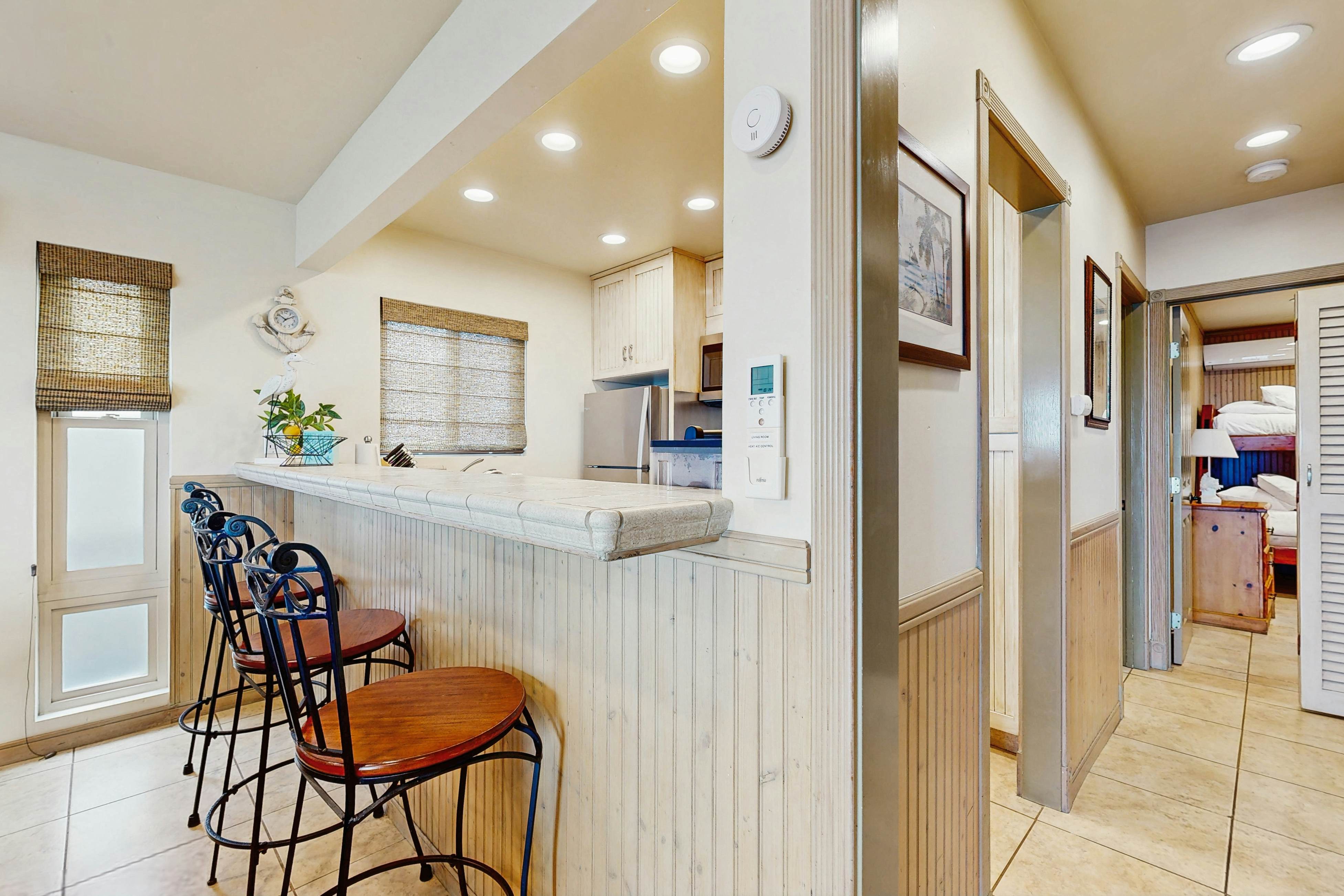 Newport Vacation Memories -Upstairs