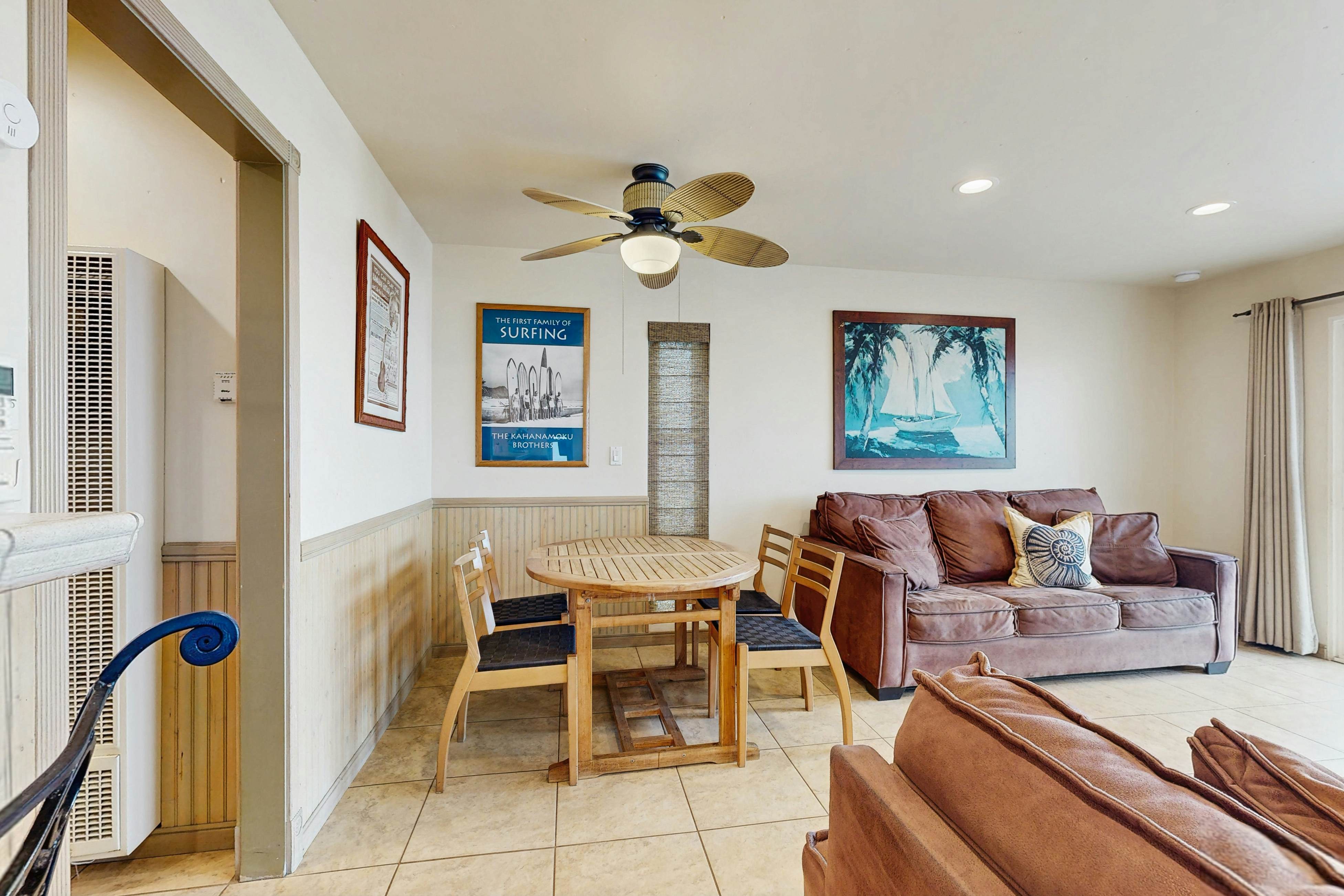 Newport Vacation Memories -Upstairs