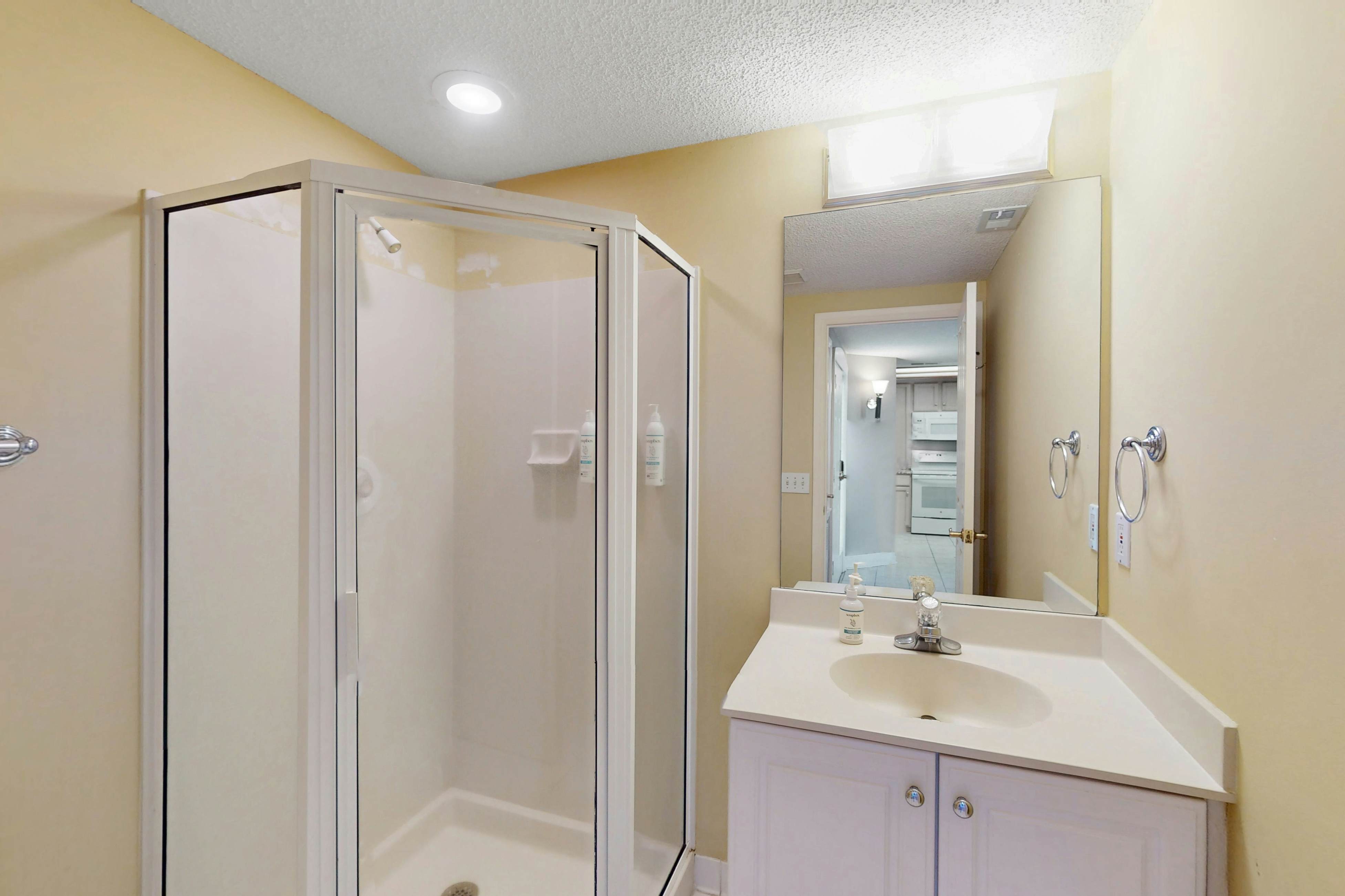 Windsor Court North 4504