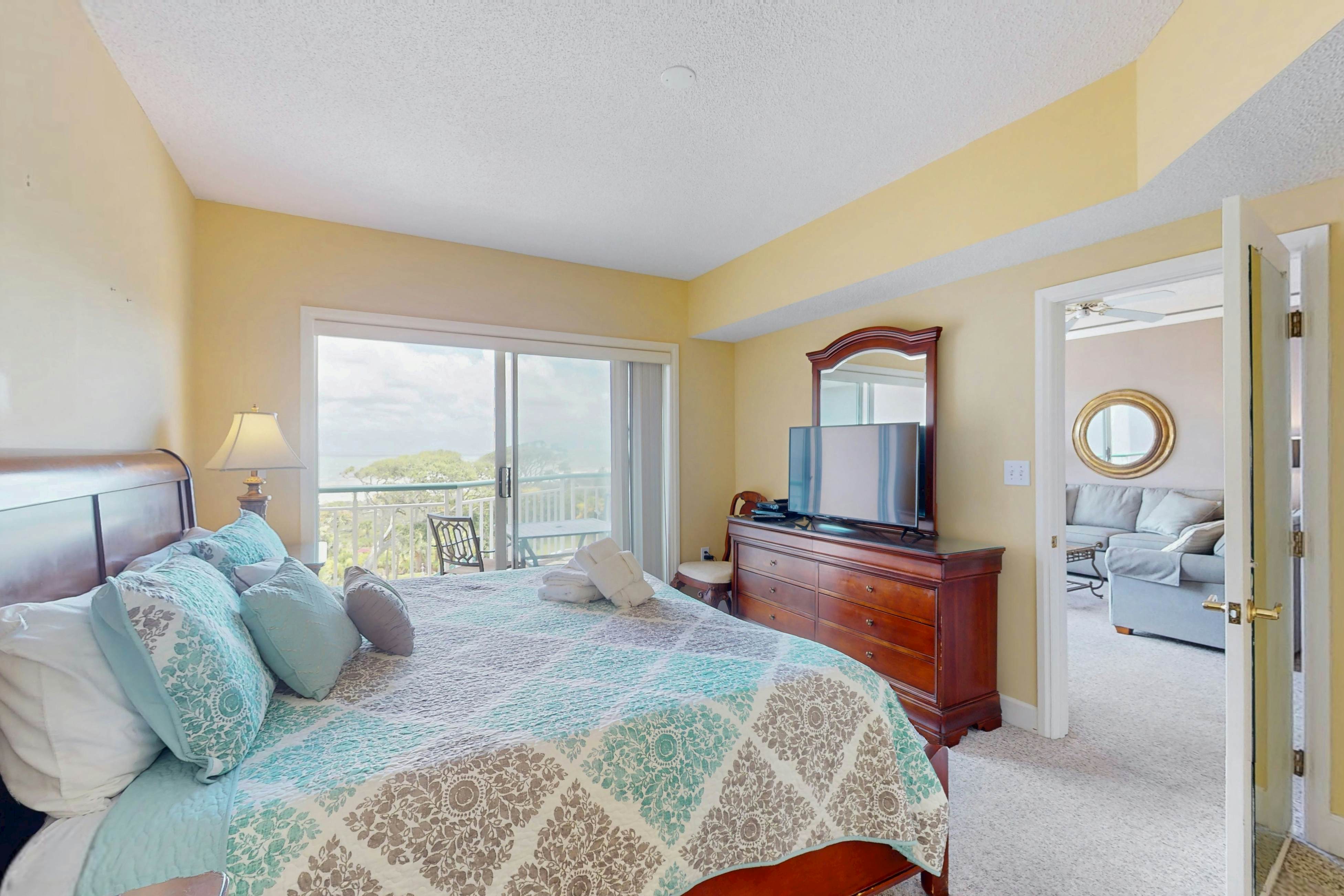 Windsor Court North 4504