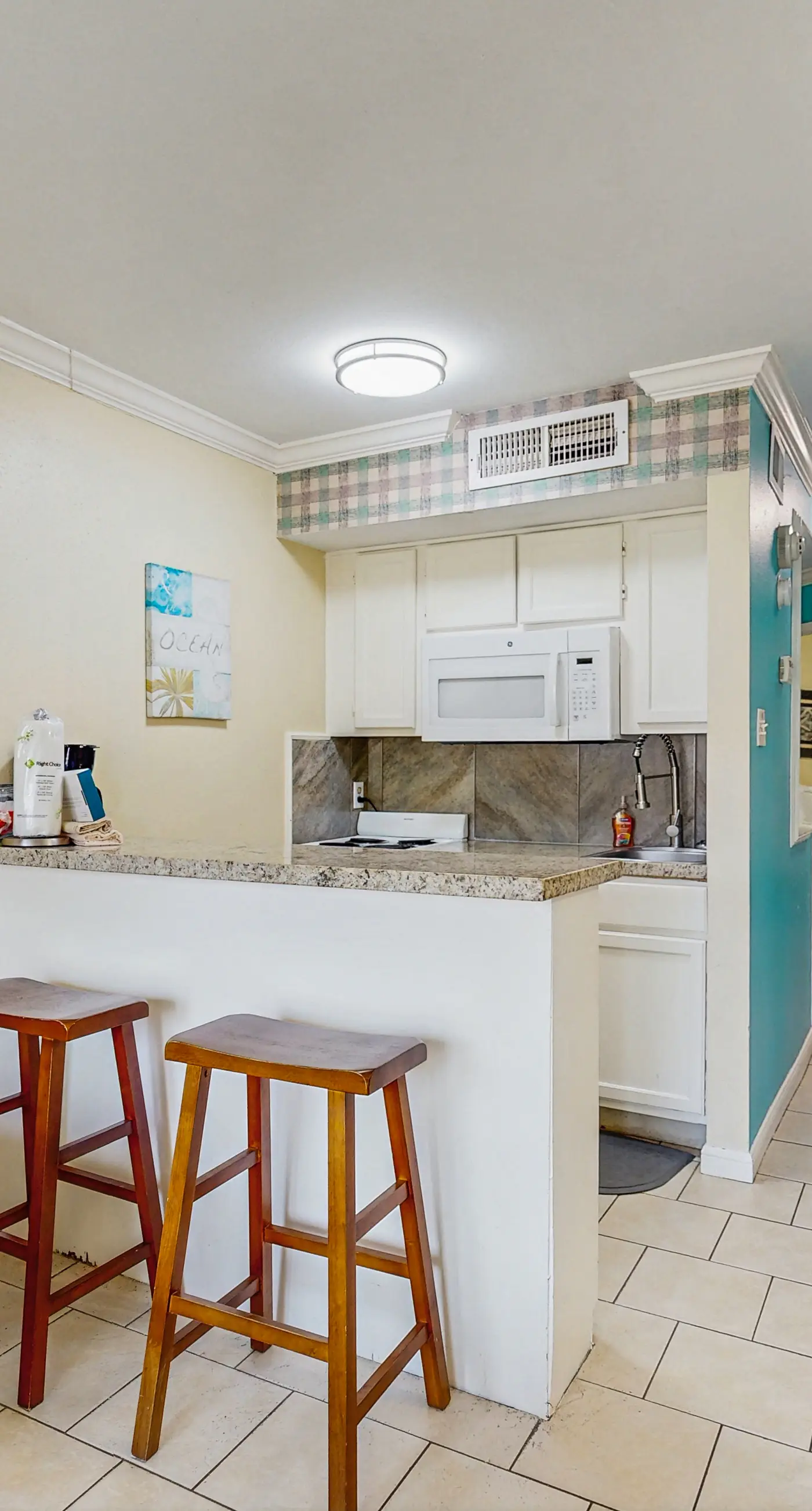 Victorian Condos Barefoot Beach Haven