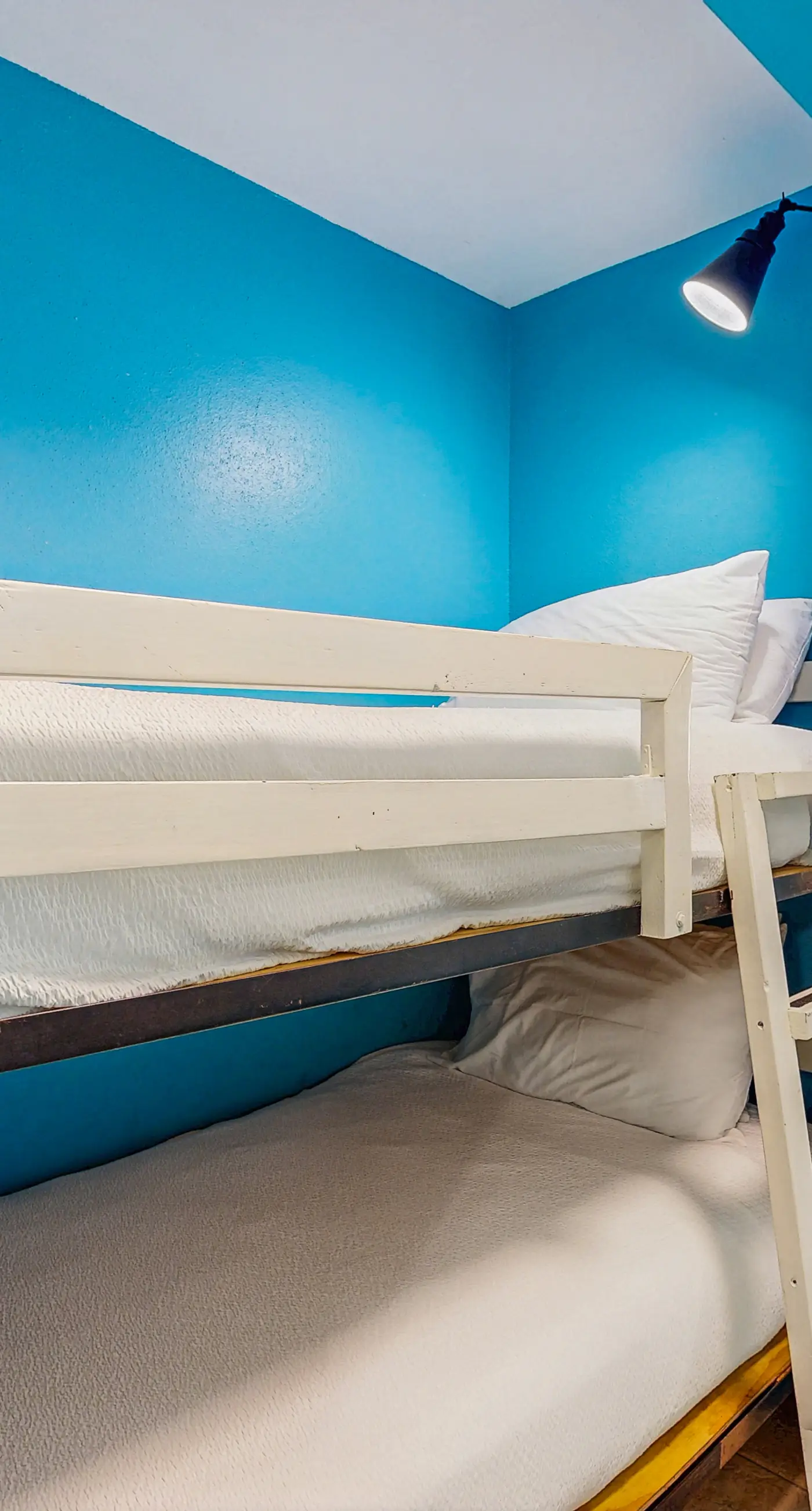 Victorian Condos Barefoot Beach Haven