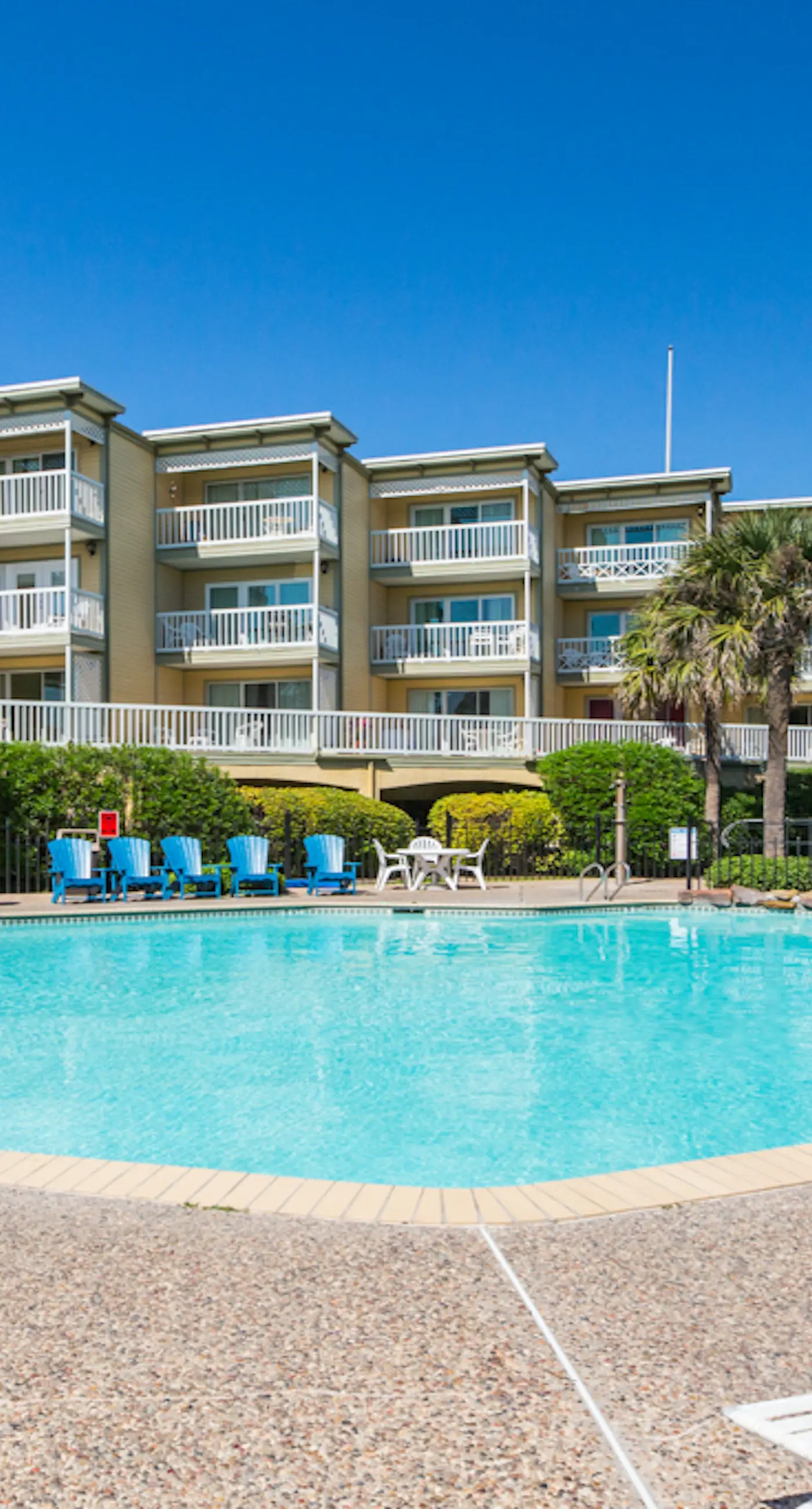 Victorian Condos Barefoot Beach Haven