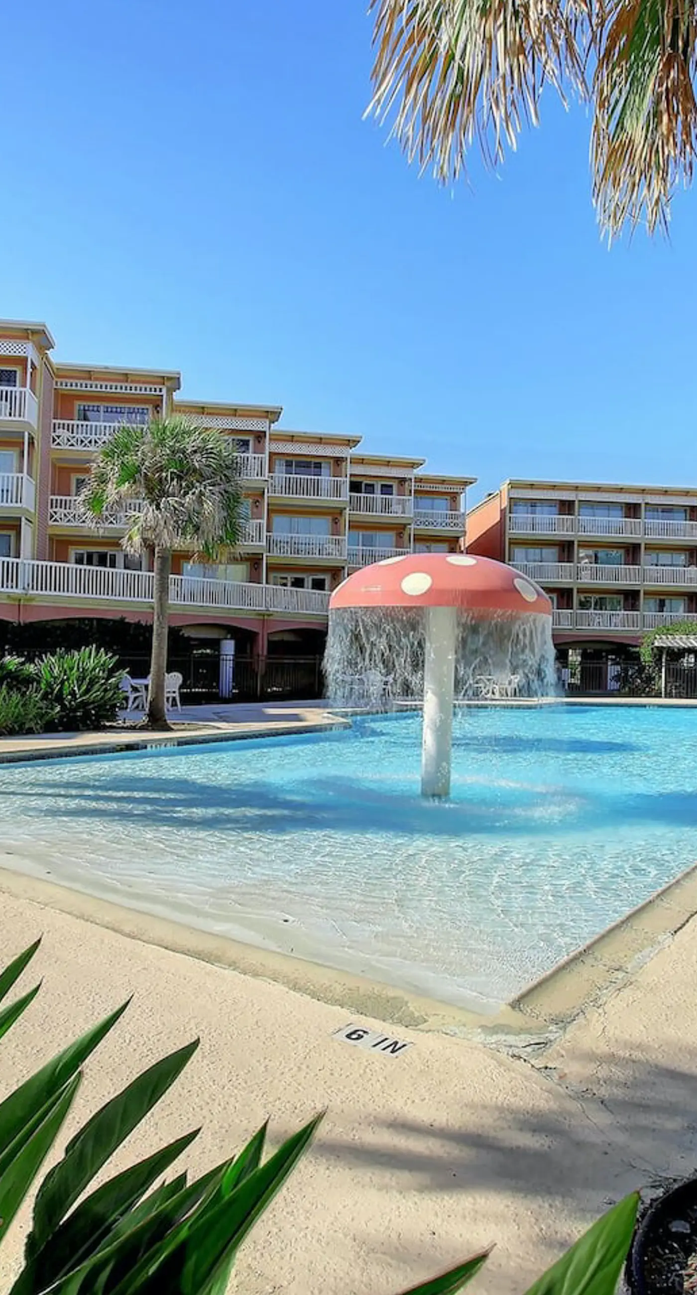 Victorian Condos Barefoot Beach Haven