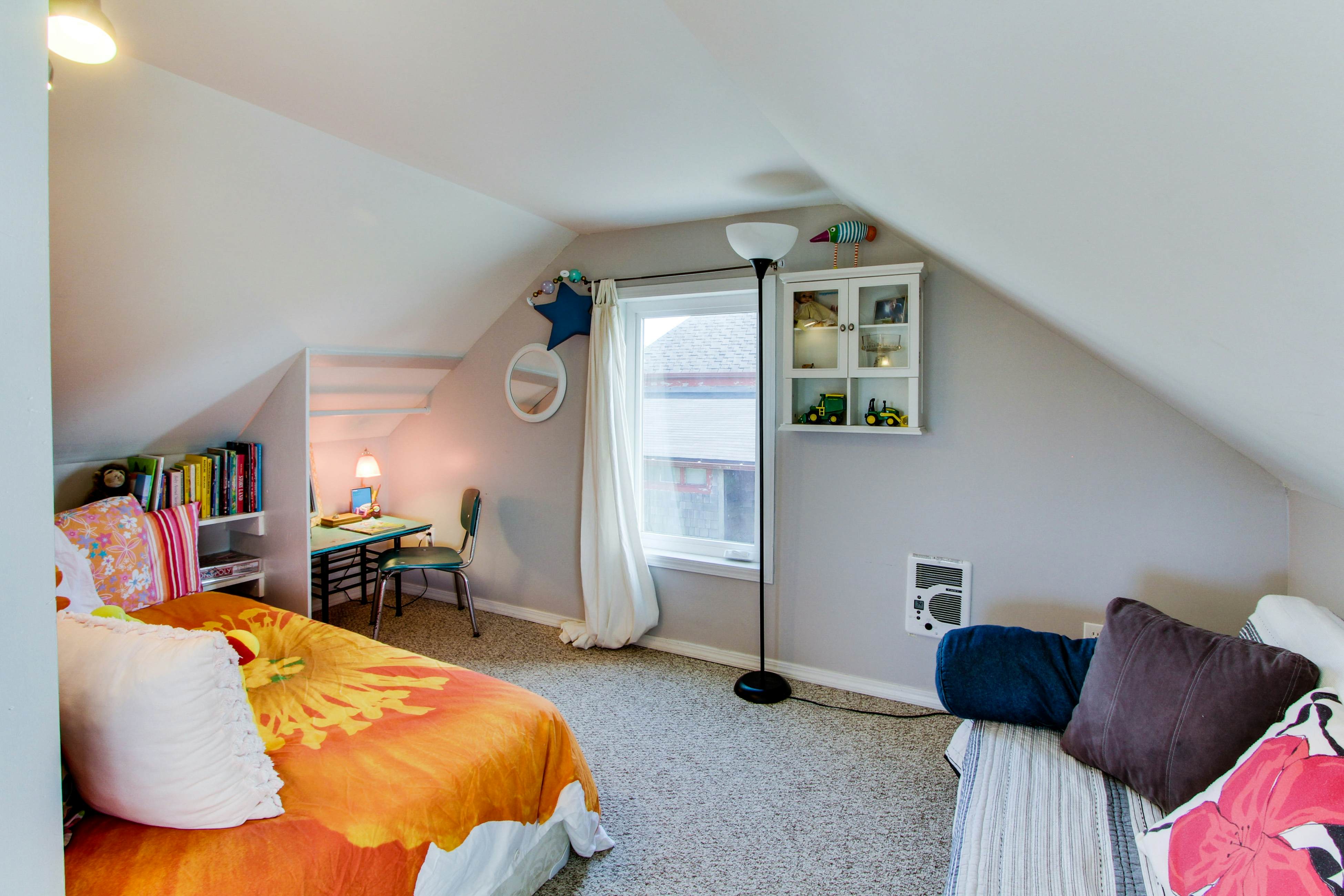 The Pearl of Nye Beach