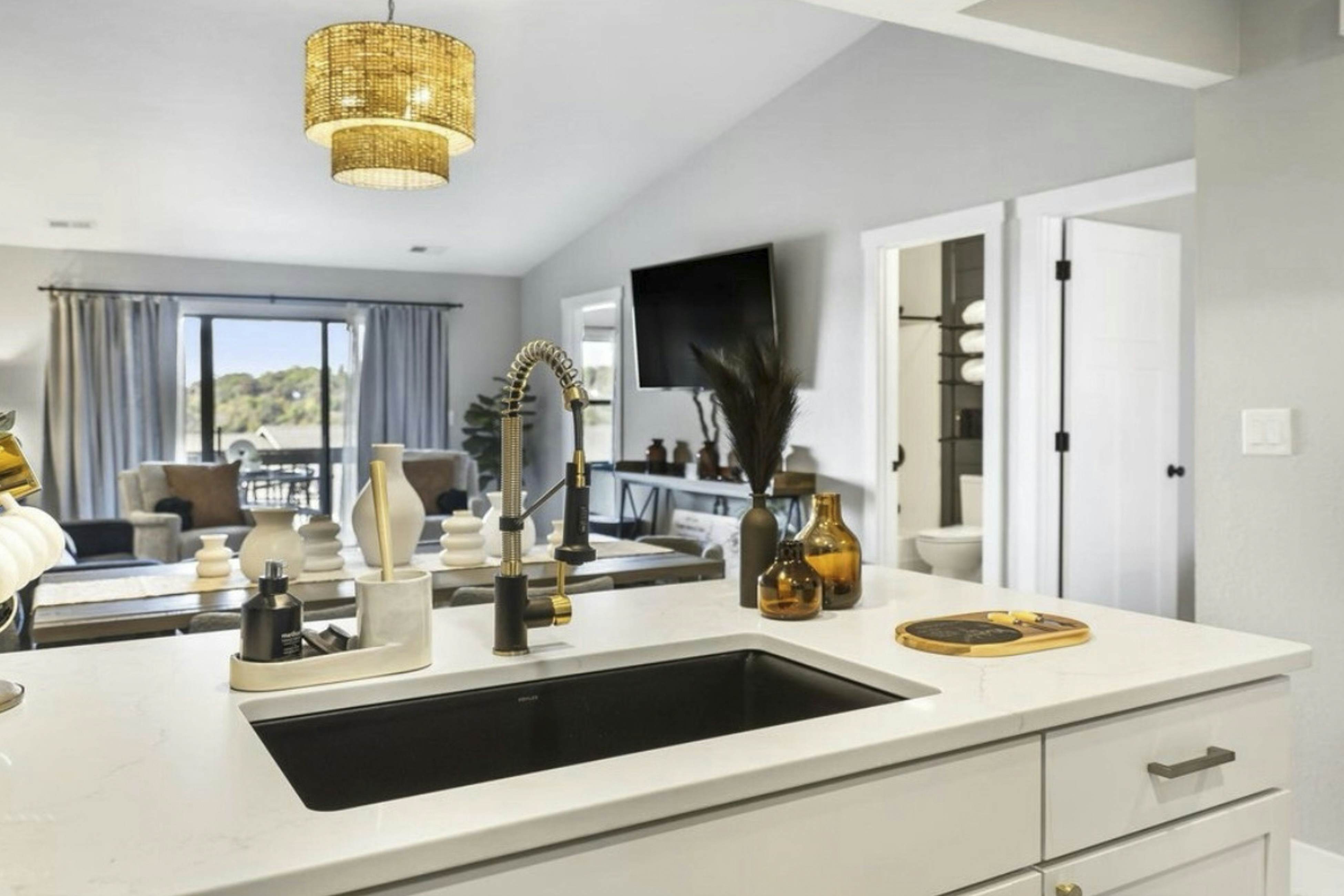 The Lookout at Kimberling Crossing