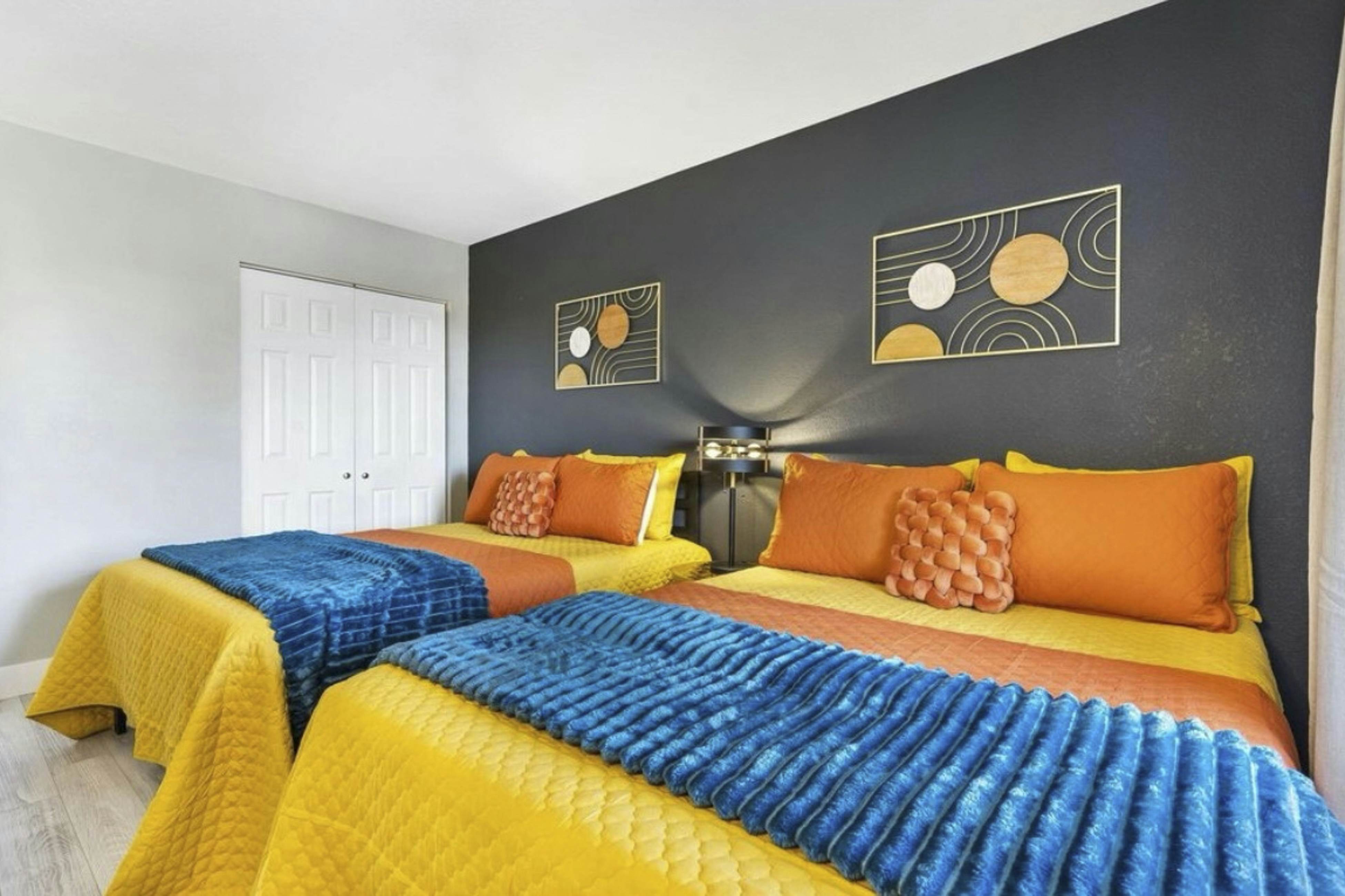 The Lookout at Kimberling Crossing