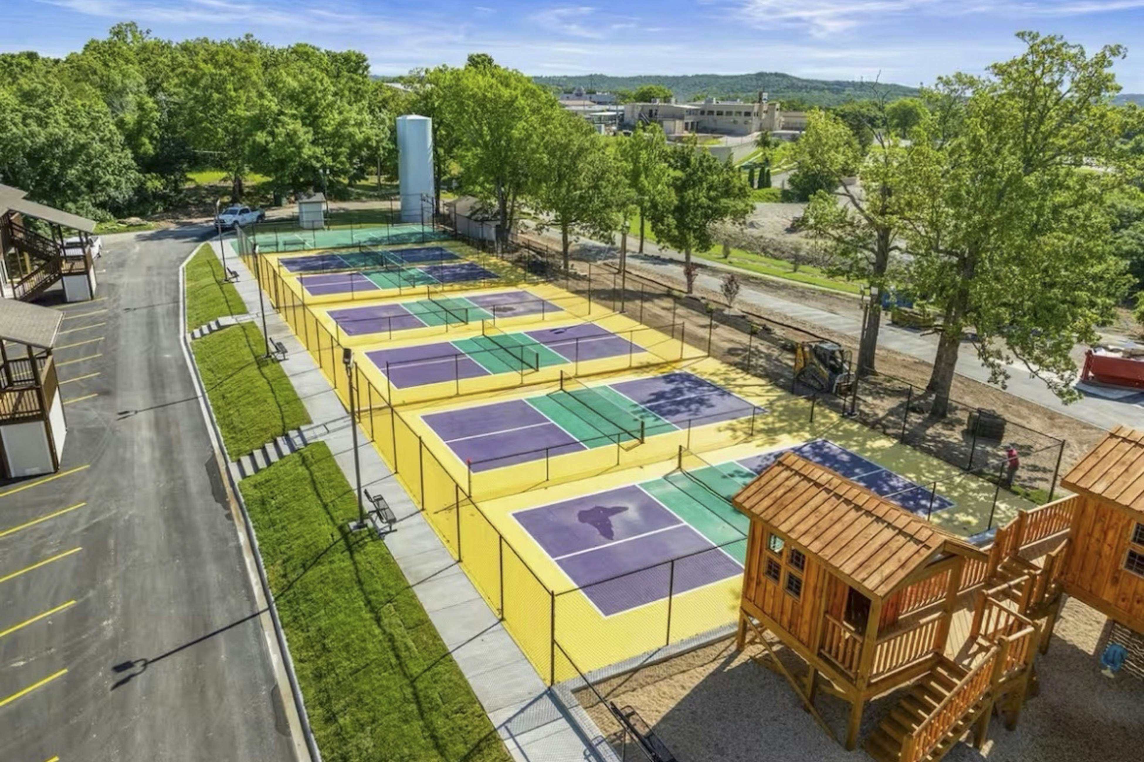 The Lookout at Kimberling Crossing