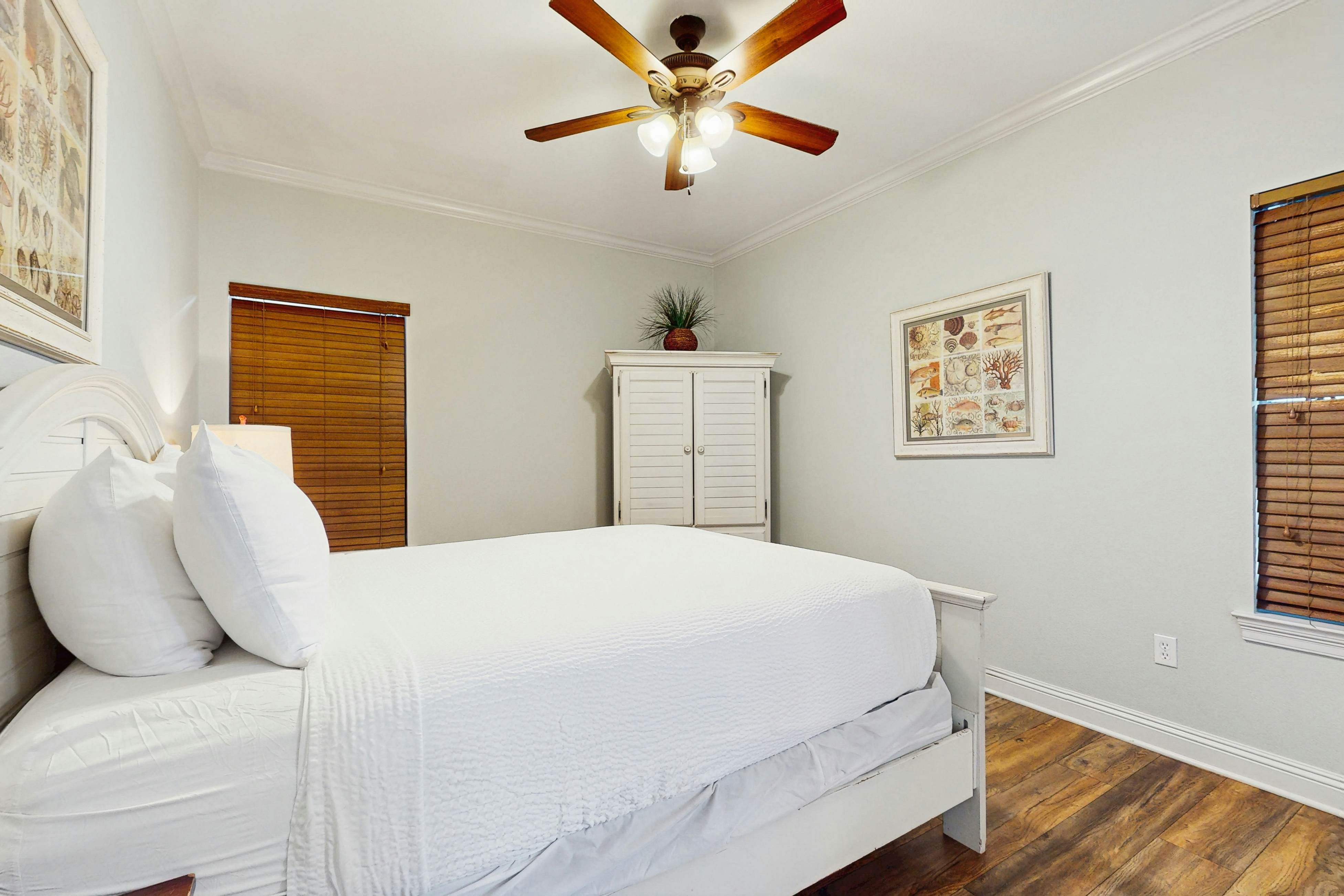 Villages of Crystal Beach - Family Tides