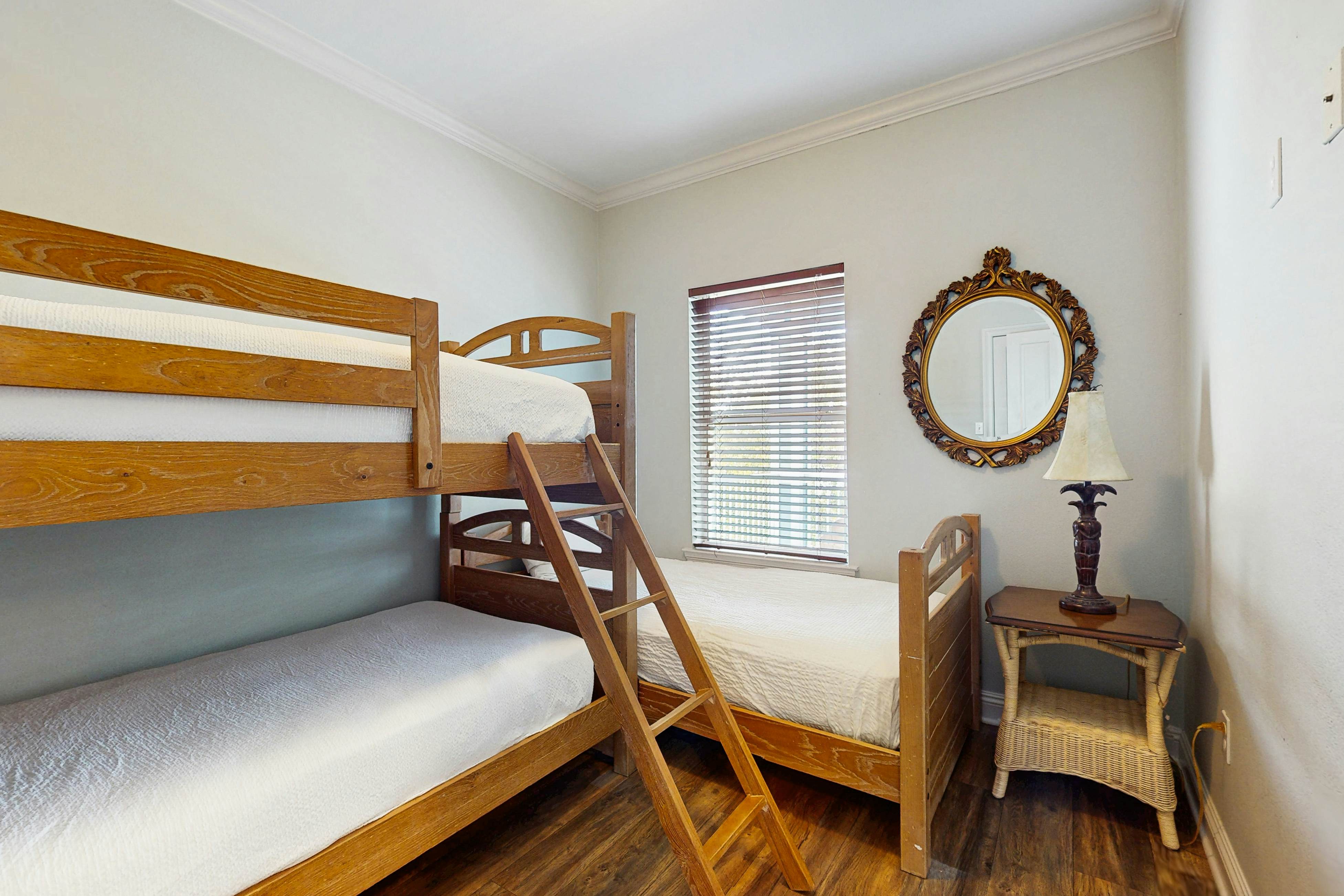 Villages of Crystal Beach - Family Tides