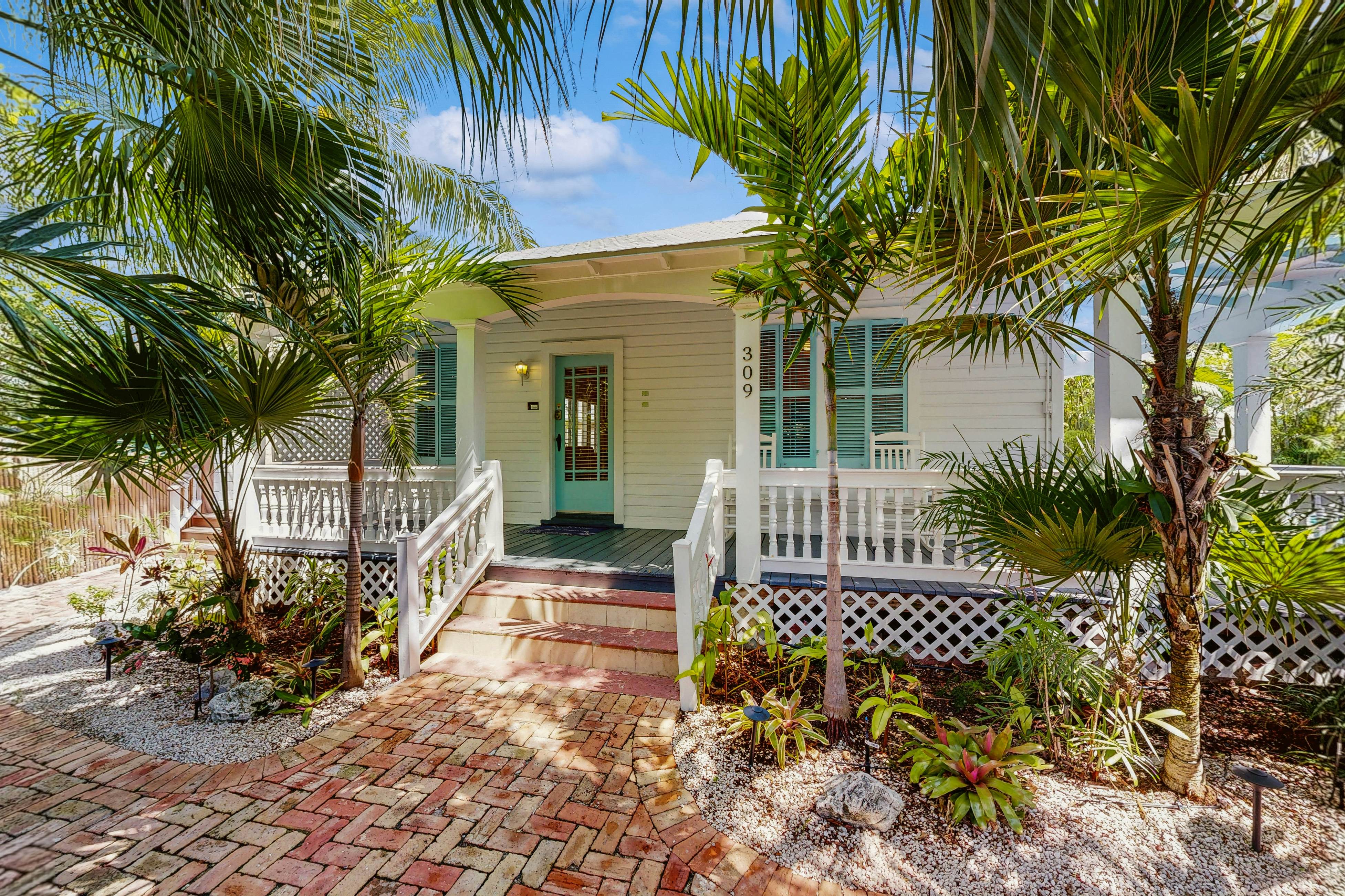 Papa's Hideaway #1 - Torrents of Spring