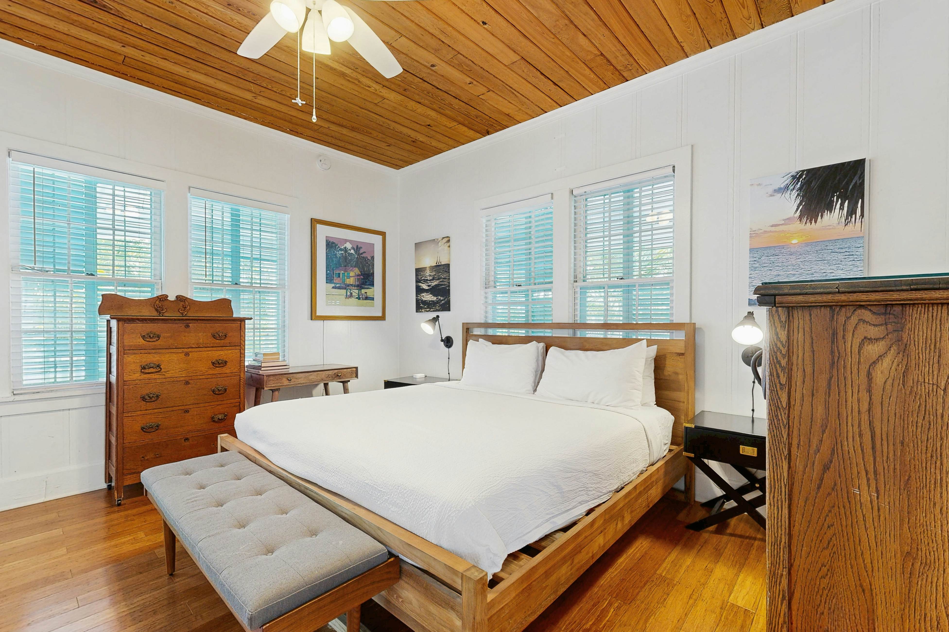 Papa's Hideaway  - Garden of Eden