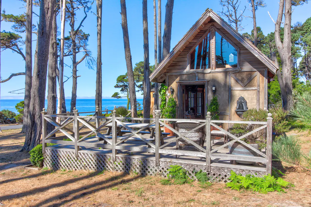 Le Faux 0 BD Vacation Rental in Fort Bragg, CA Vacasa