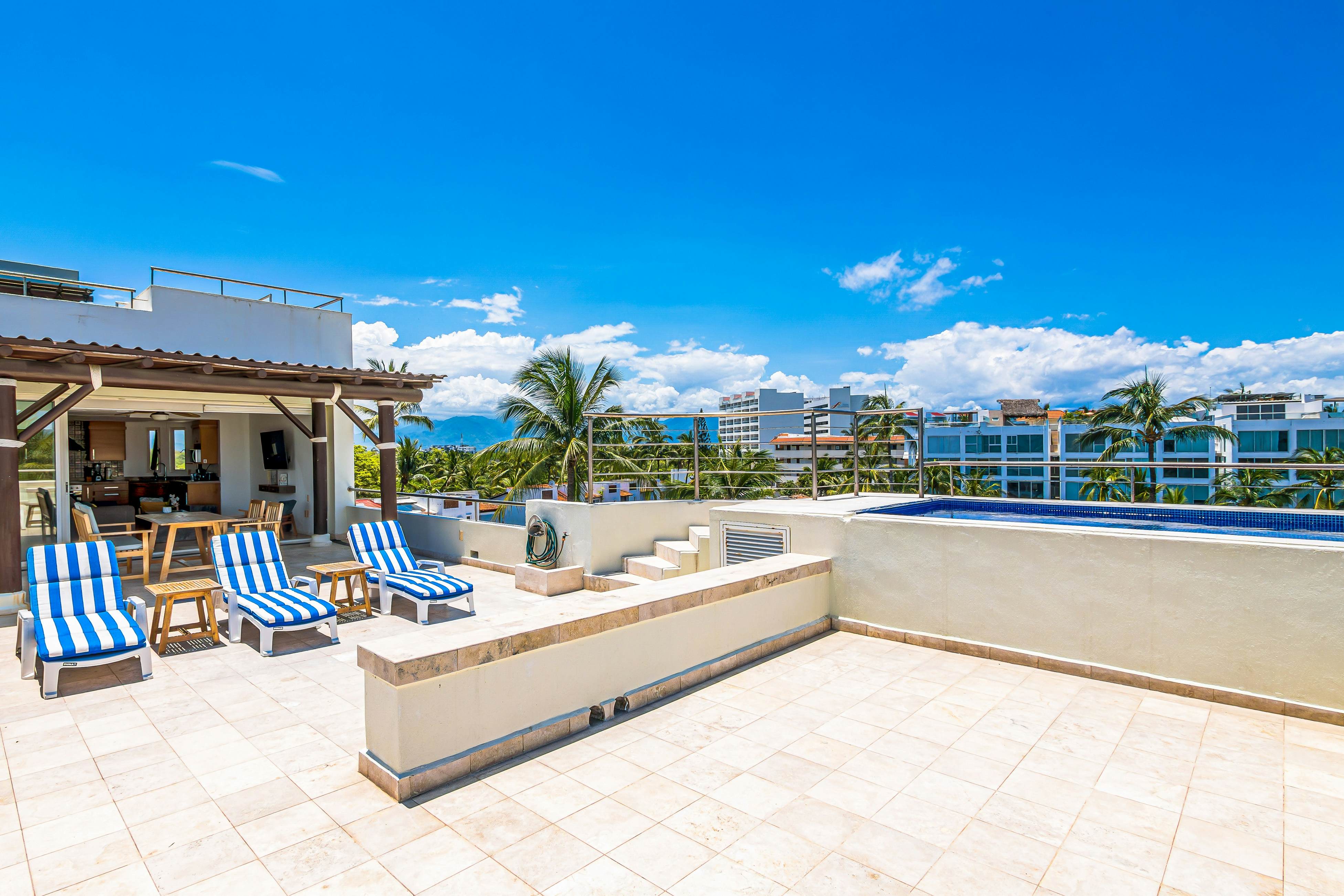 Nitta Condo # 408 Penthouse