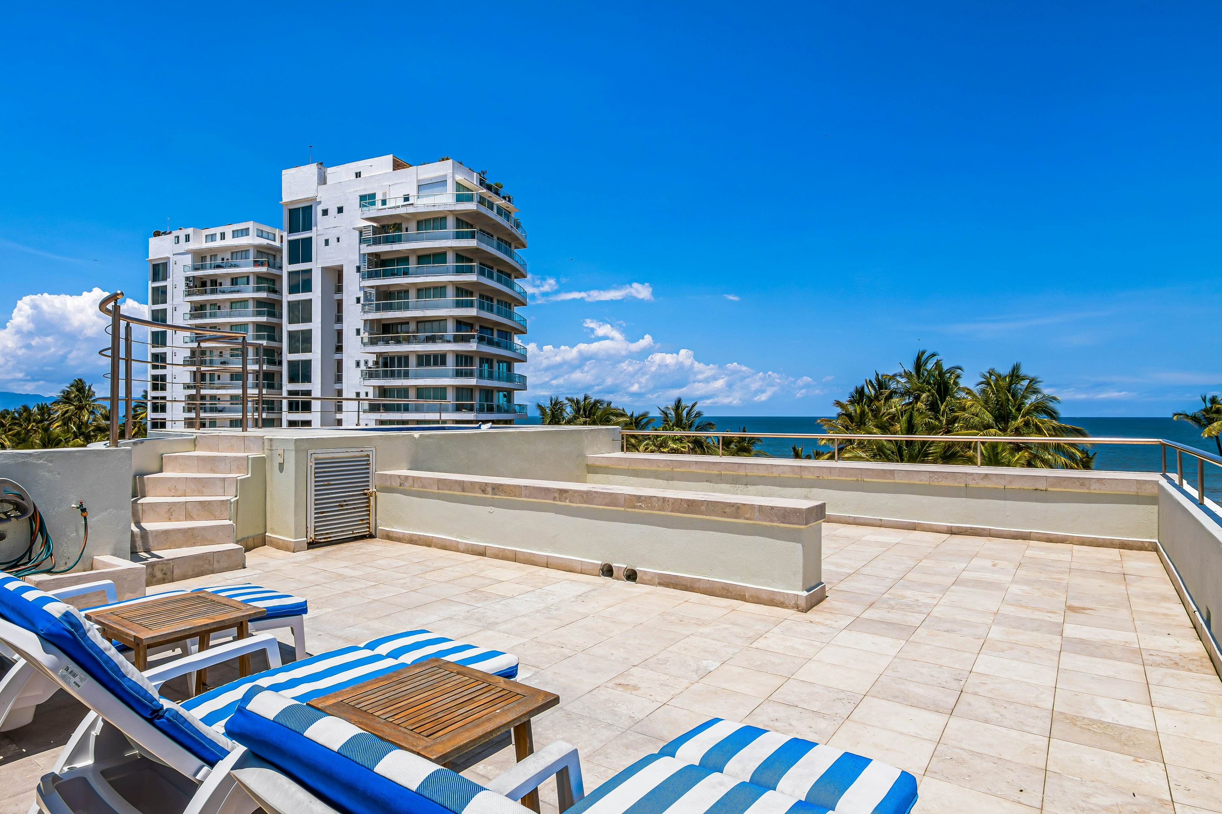 Nitta Condo # 408 Penthouse