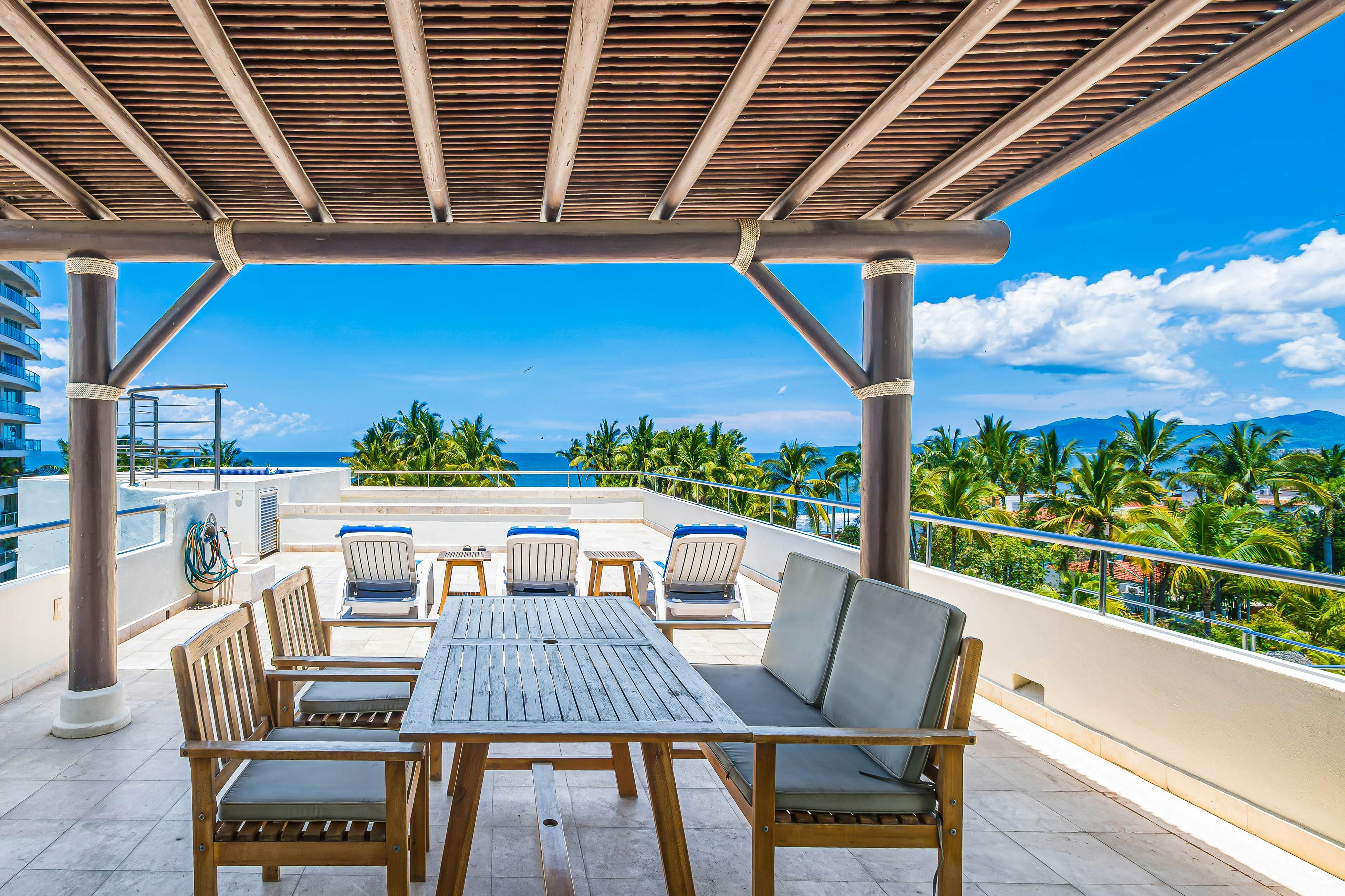 Nitta Condo # 408 Penthouse