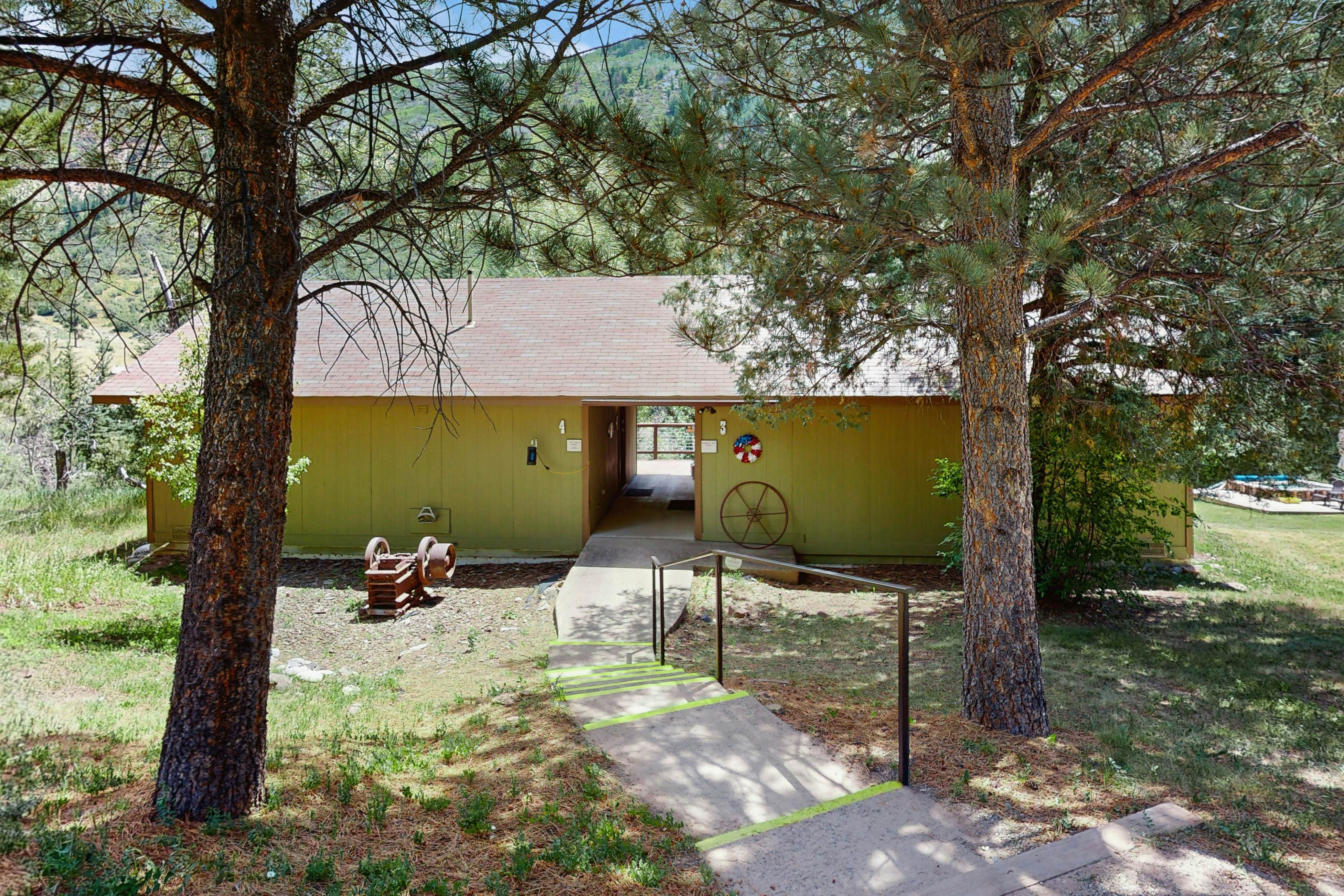 Elephant Mountain Cabin at Filoha Meadows