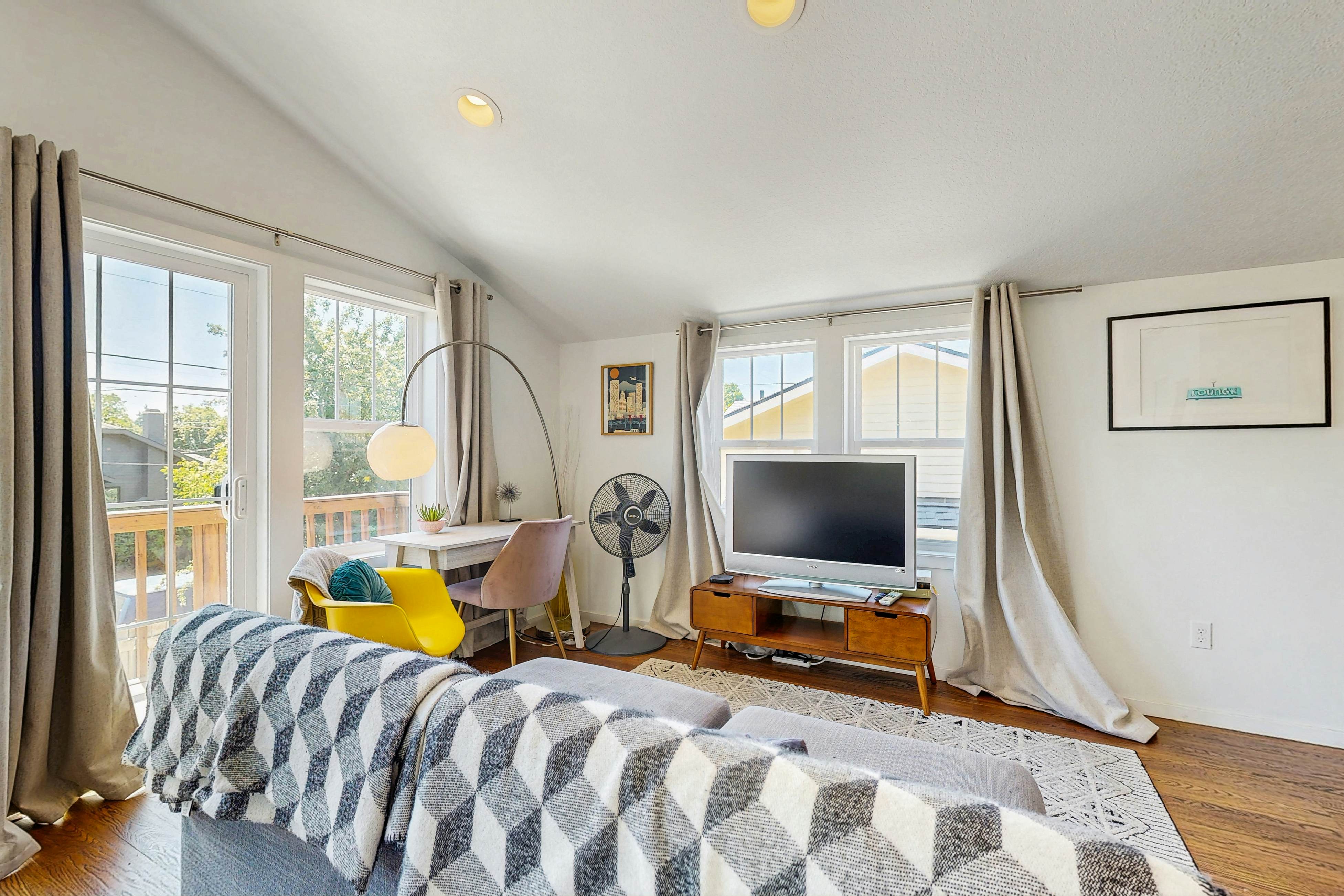 New Portland Neighborhood Studio