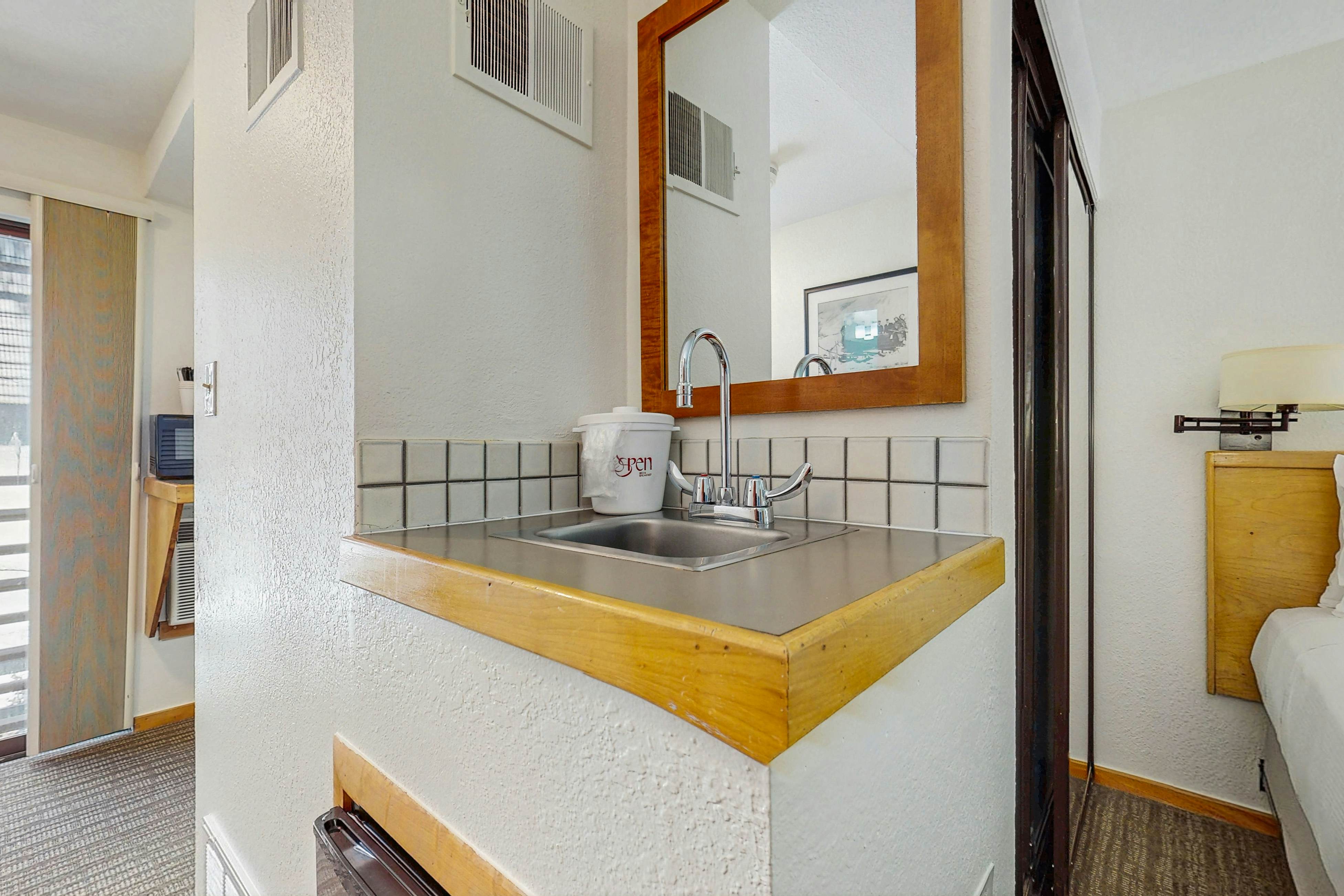 Aspen Mountain Lodge 202