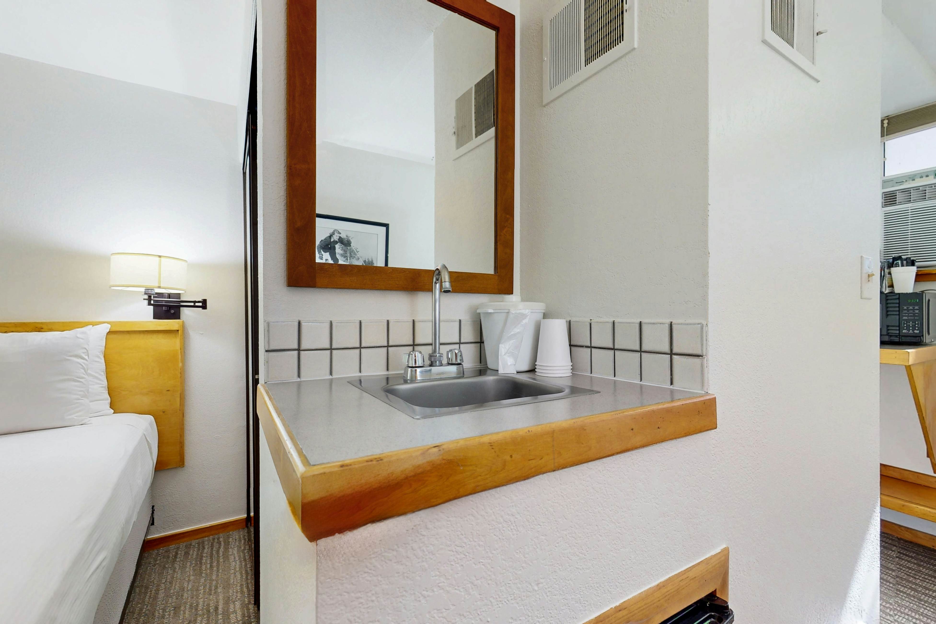 Aspen Mountain Lodge 104