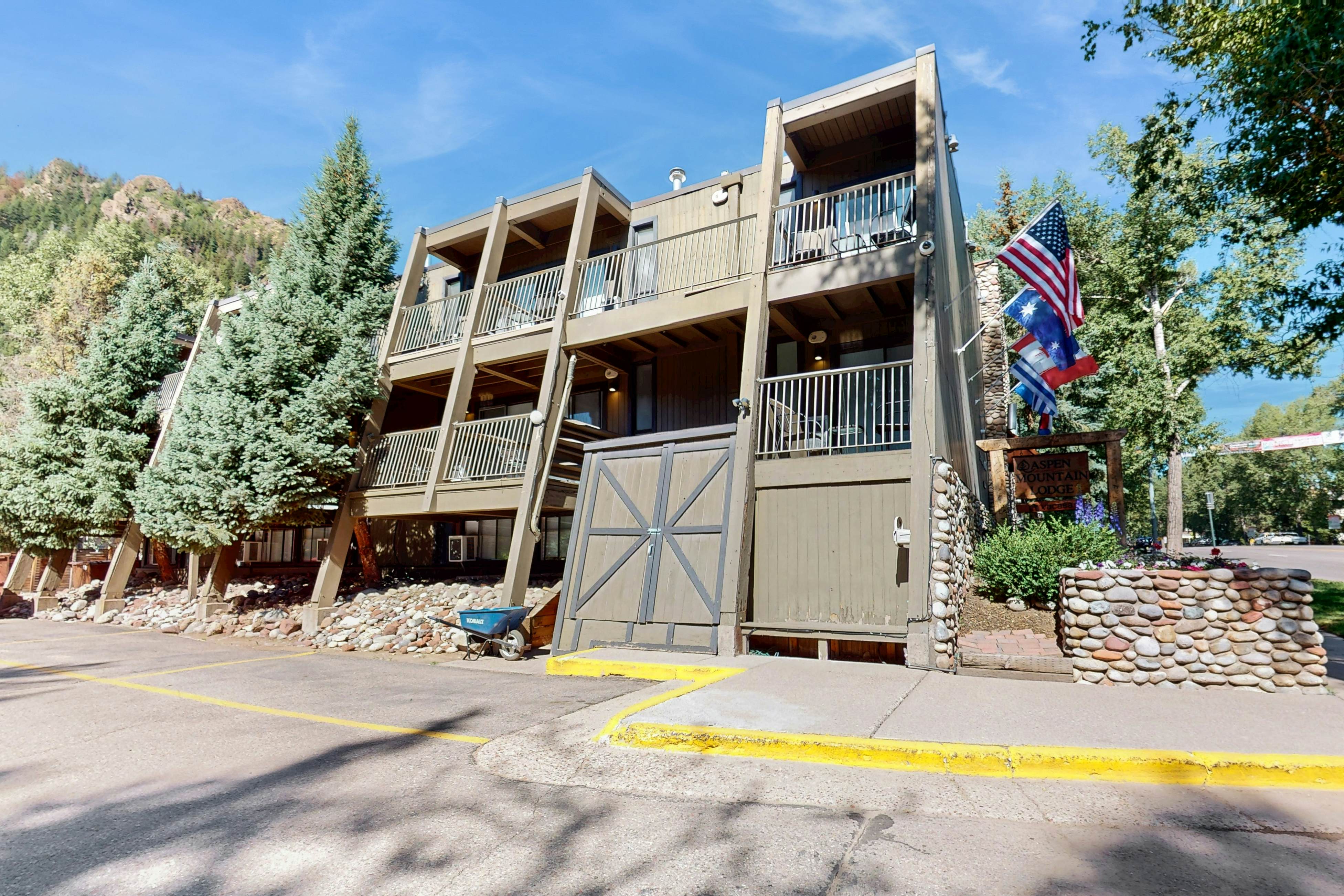 Aspen Mountain Lodge 104