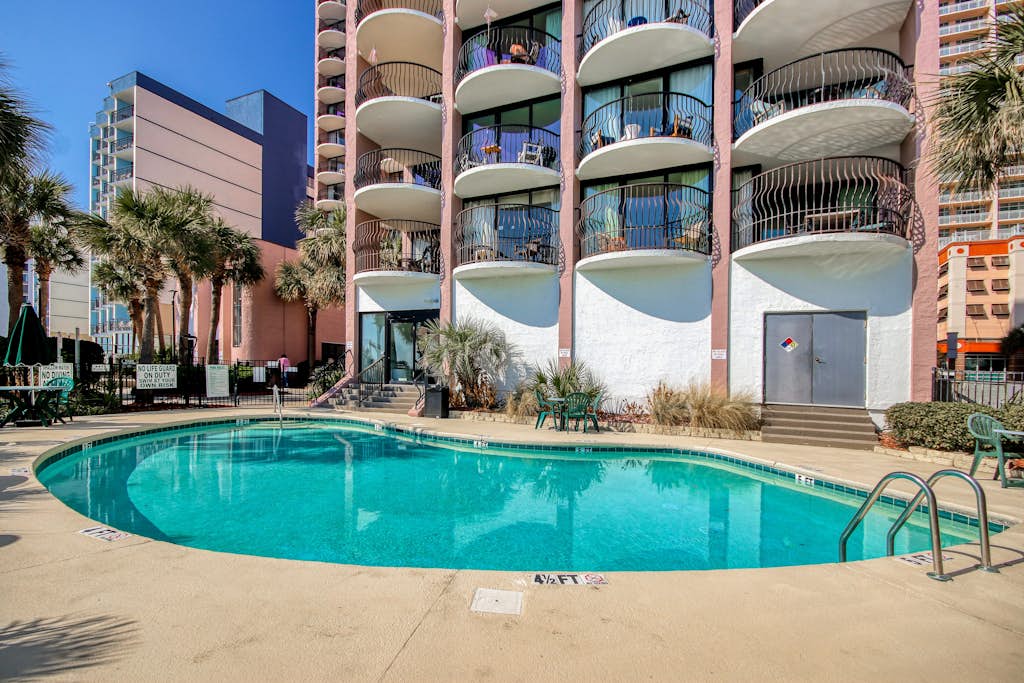 Palms Resort 404 | 1 Bed Myrtle Beach, SC Condo | Vacasa