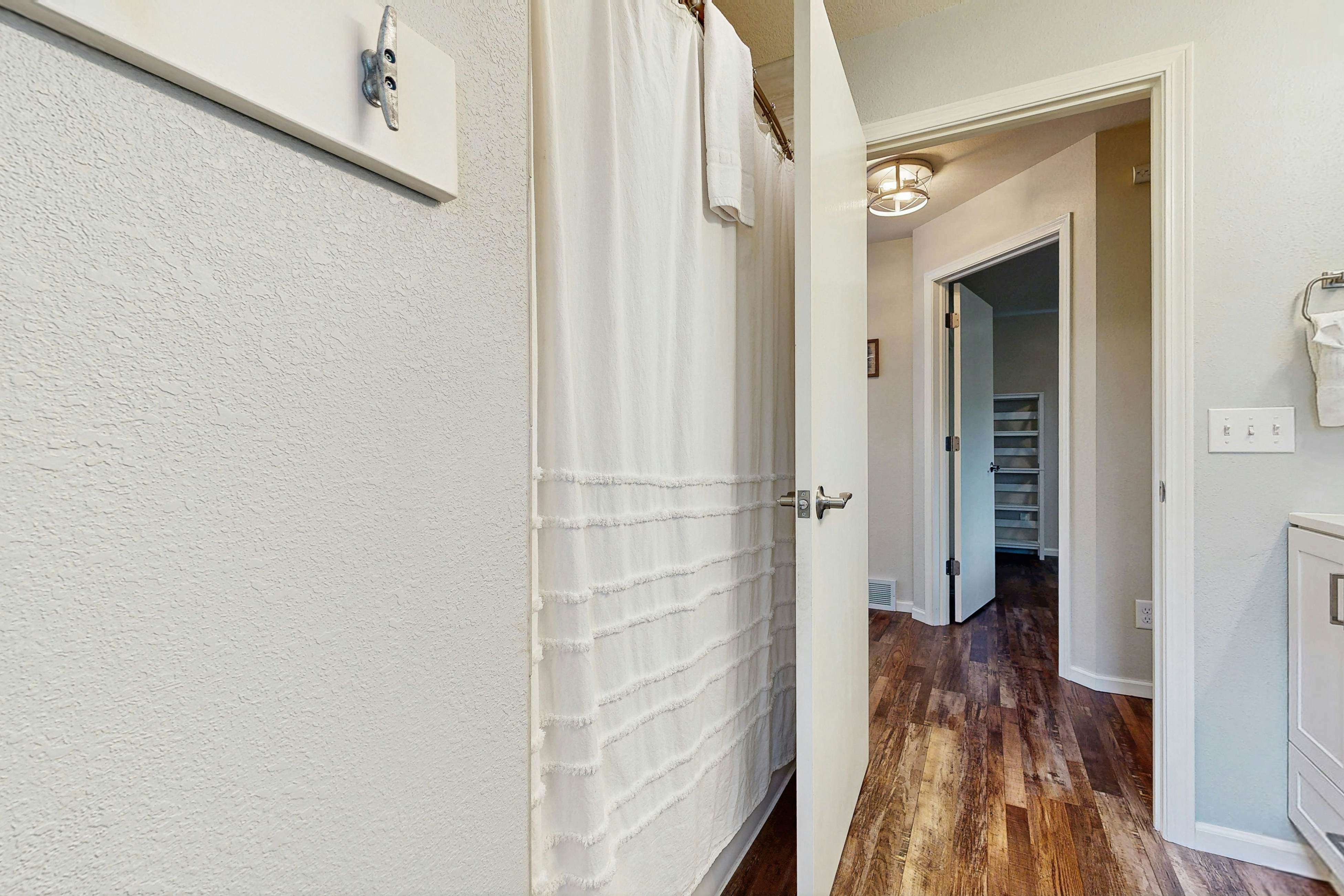 Rome Retreat- Steps from Beach & Golf