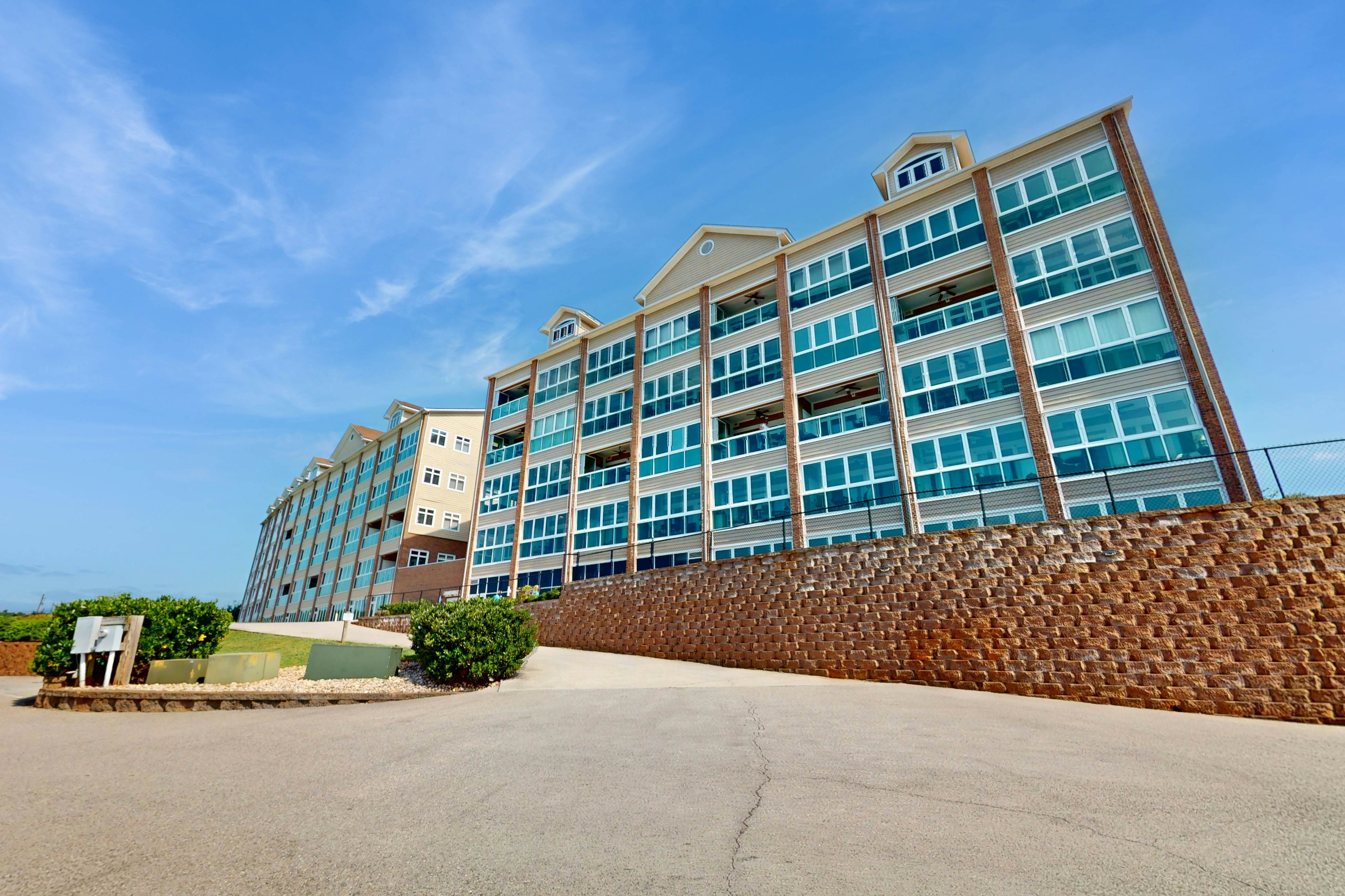 The Pointe - Serenity Shores - 3204