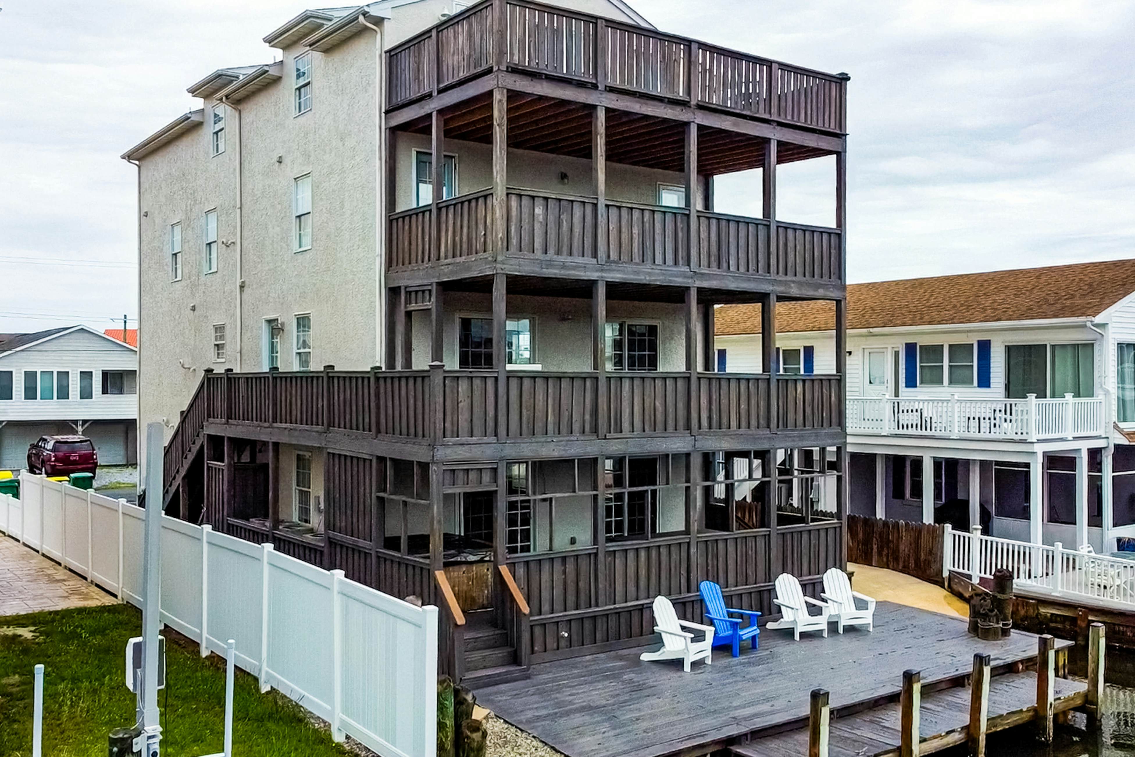 Edgewater Acres - A Shore Thing