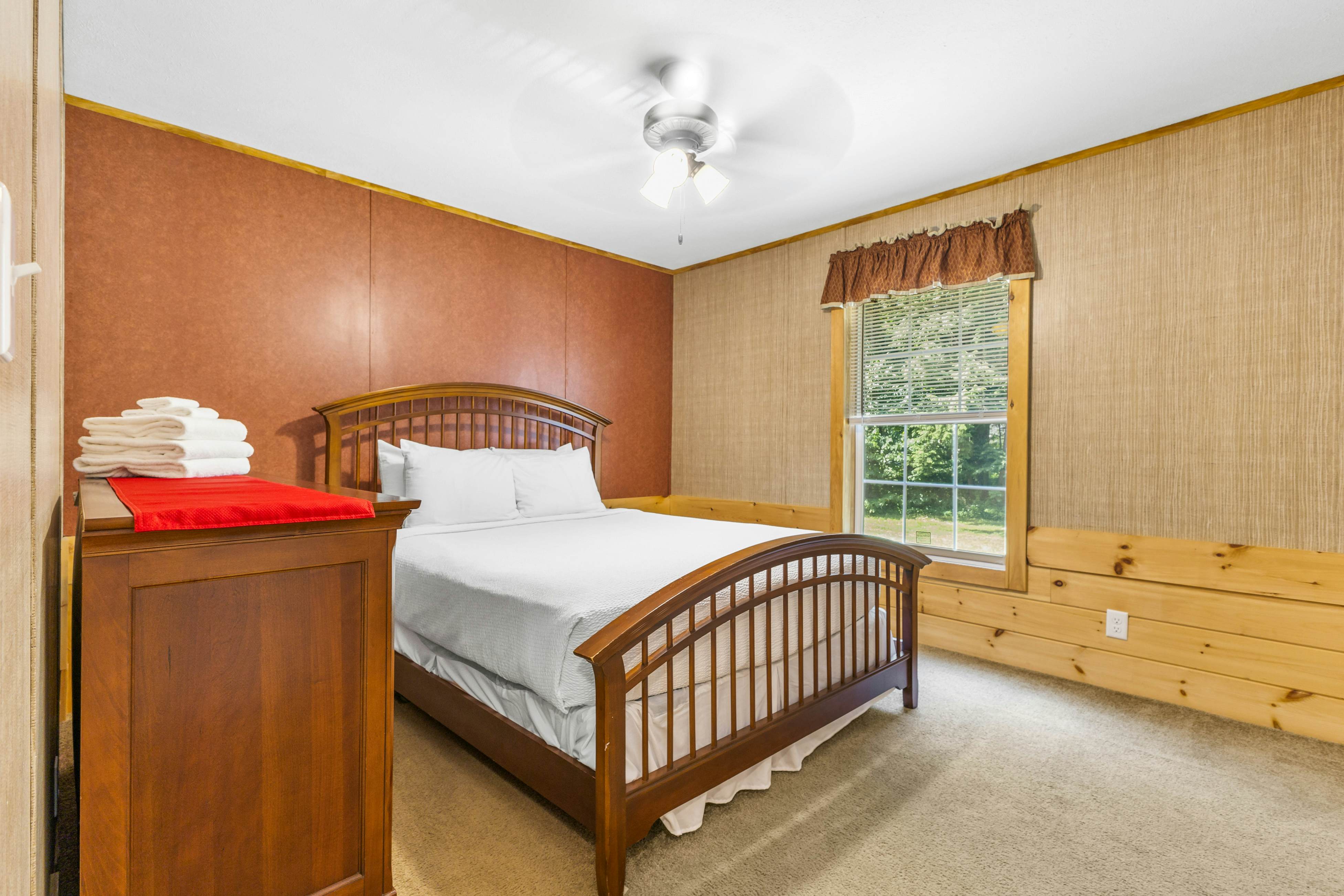 Schroon River Bend Getaway