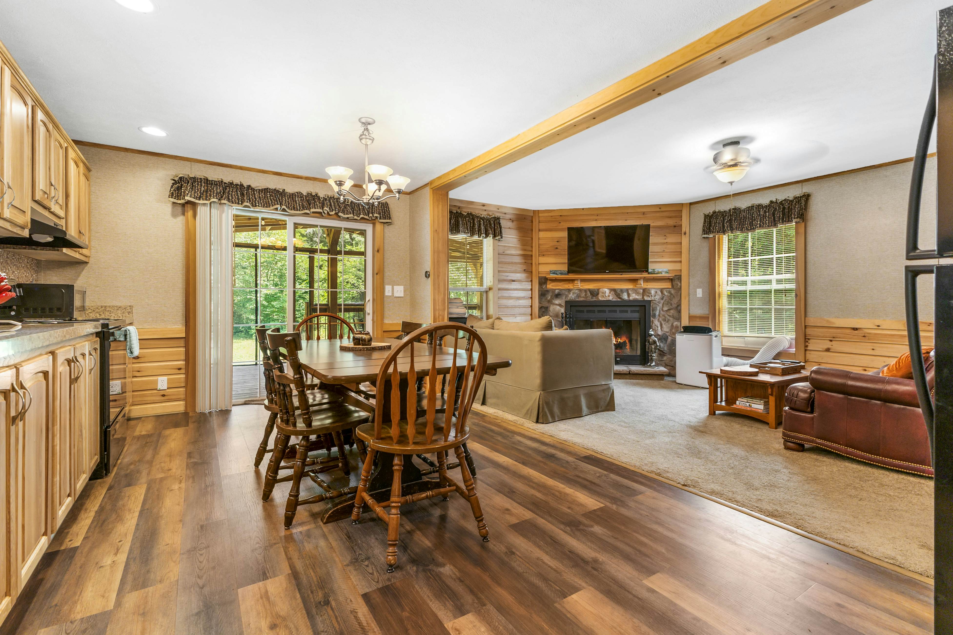 Schroon River Bend Getaway