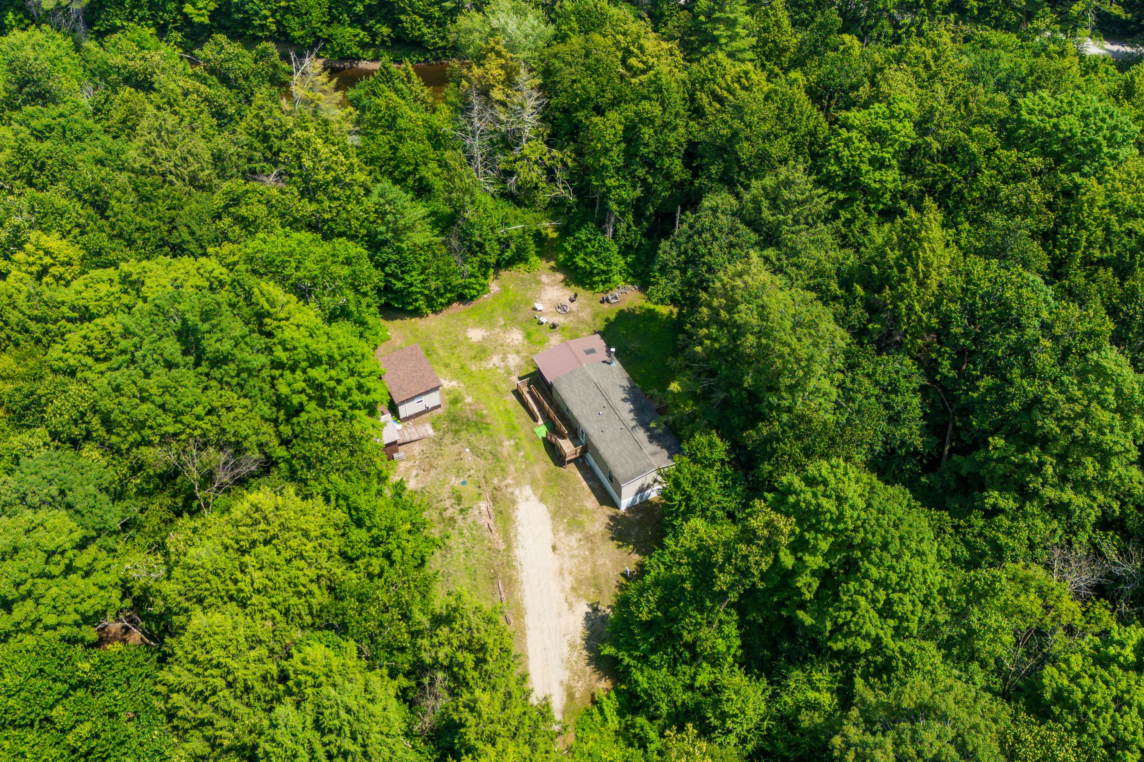 Schroon River Bend Getaway