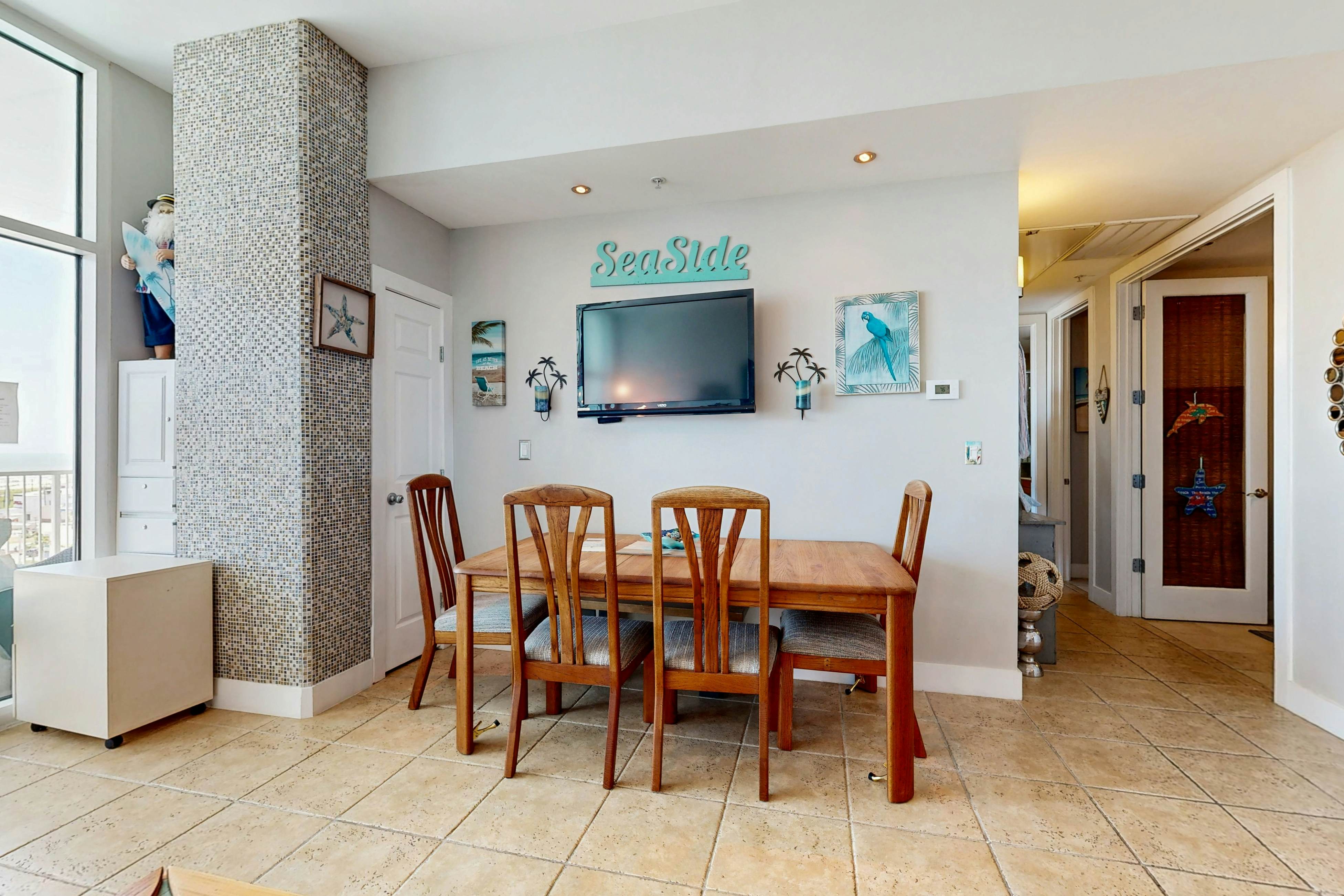 Emerald by the Sea #711