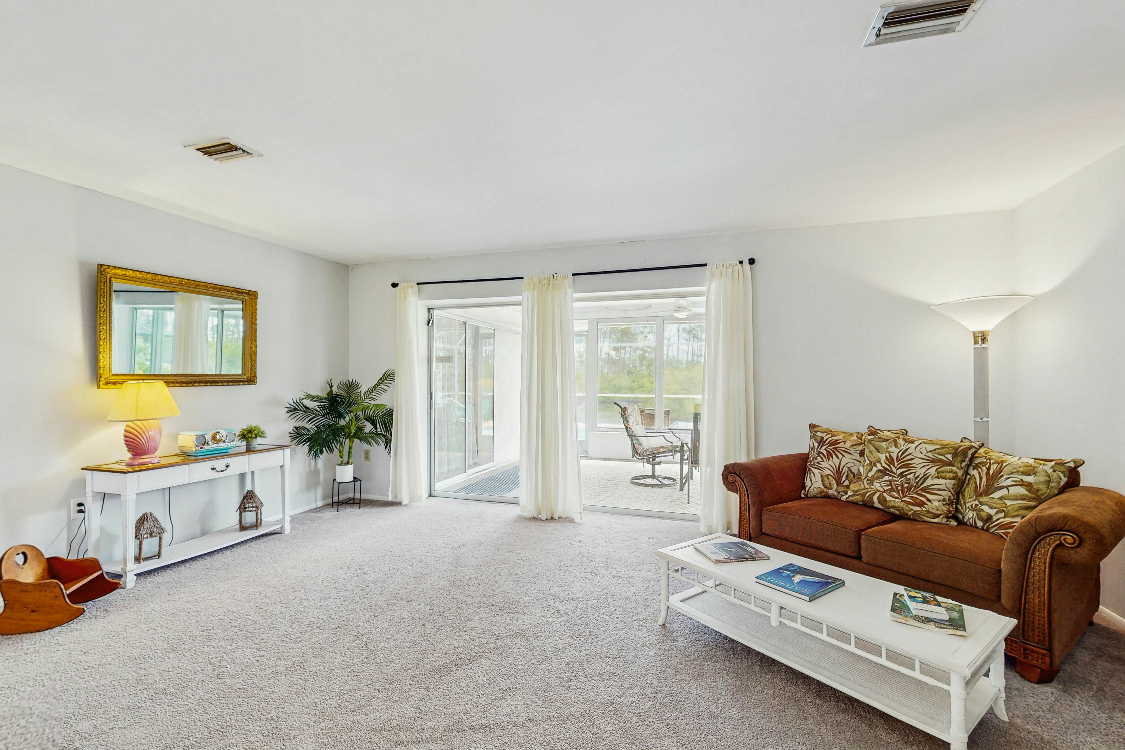 Mangrove View on Oyster Creek