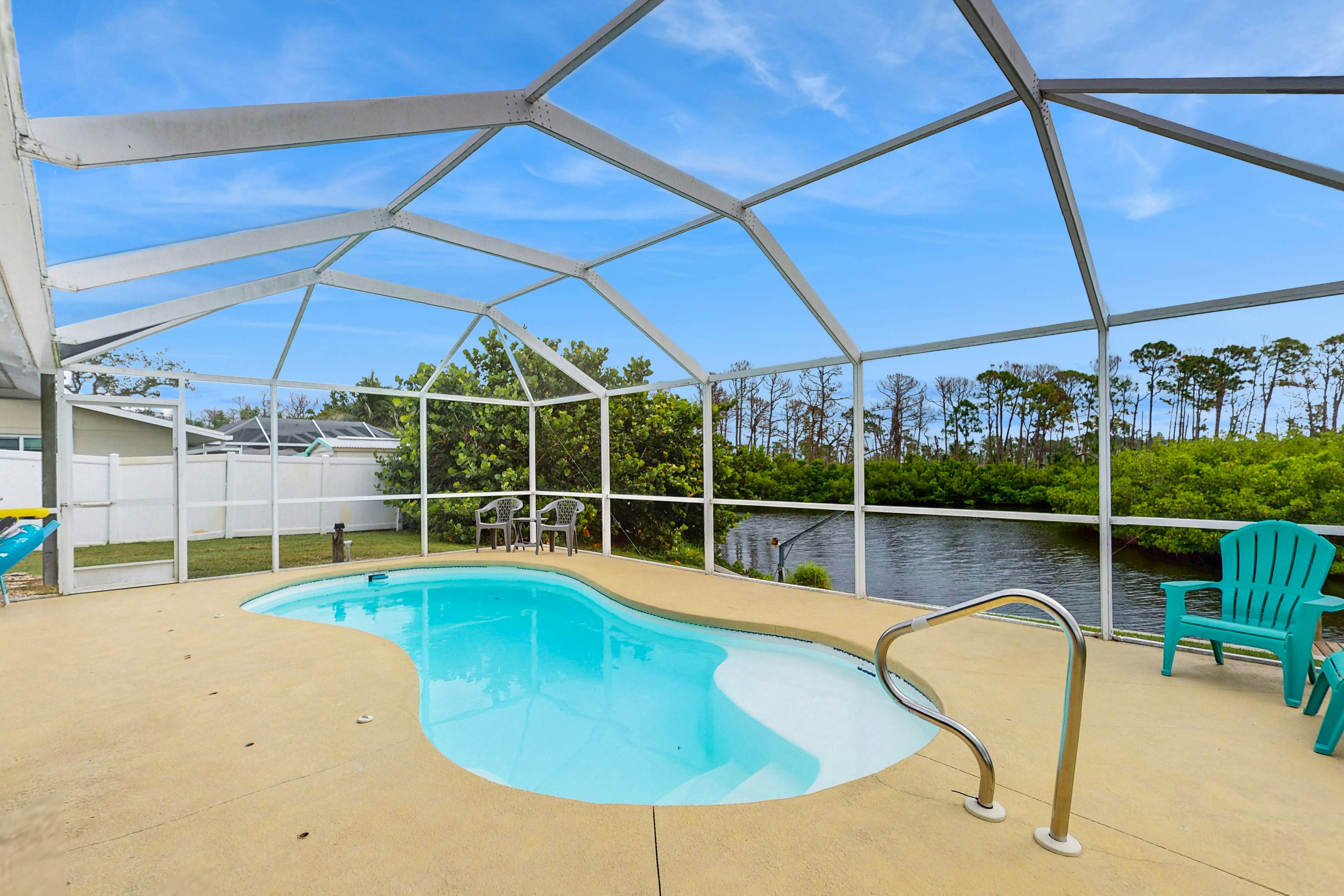 Mangrove View on Oyster Creek