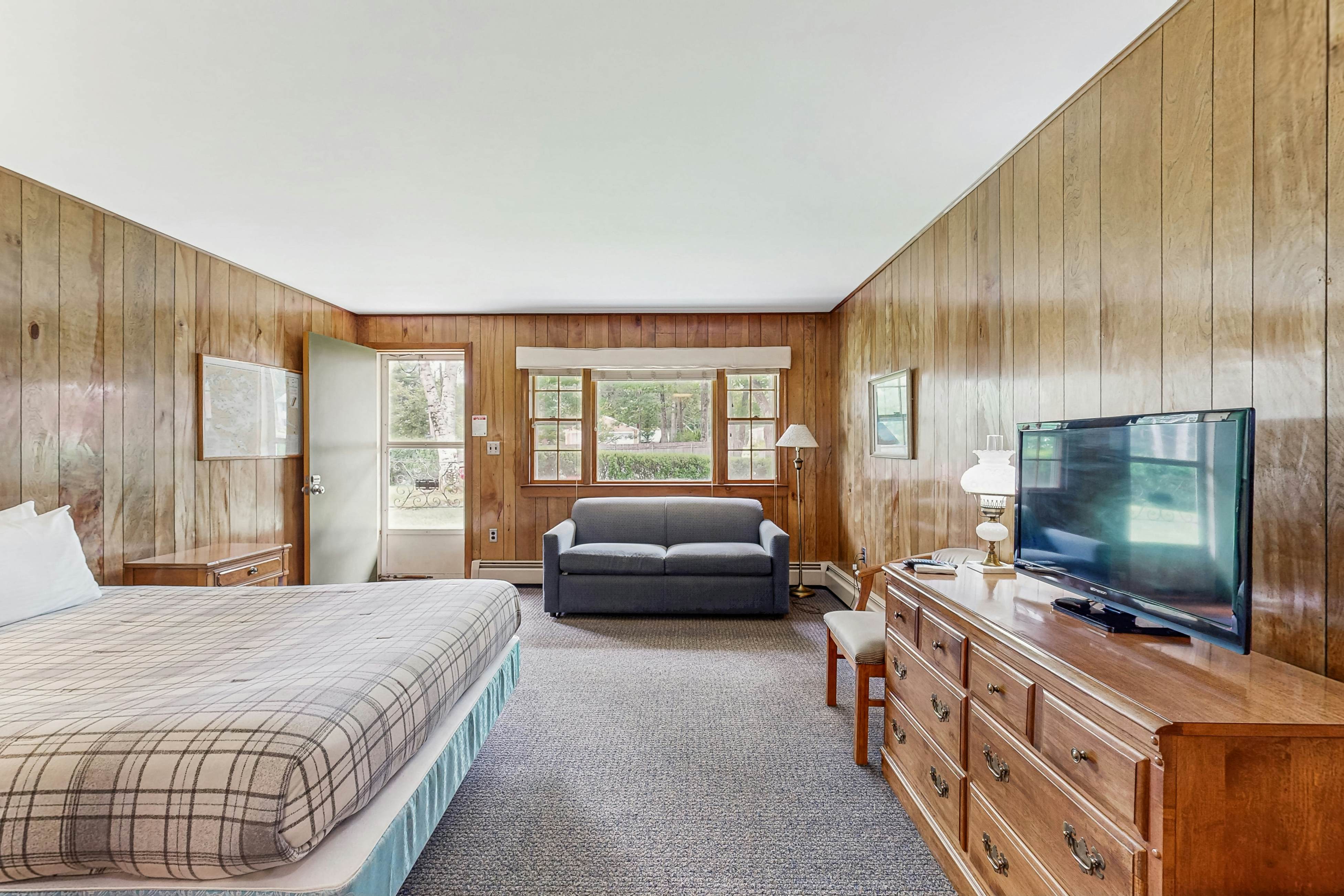 King Birch Lake Home, Unit 2