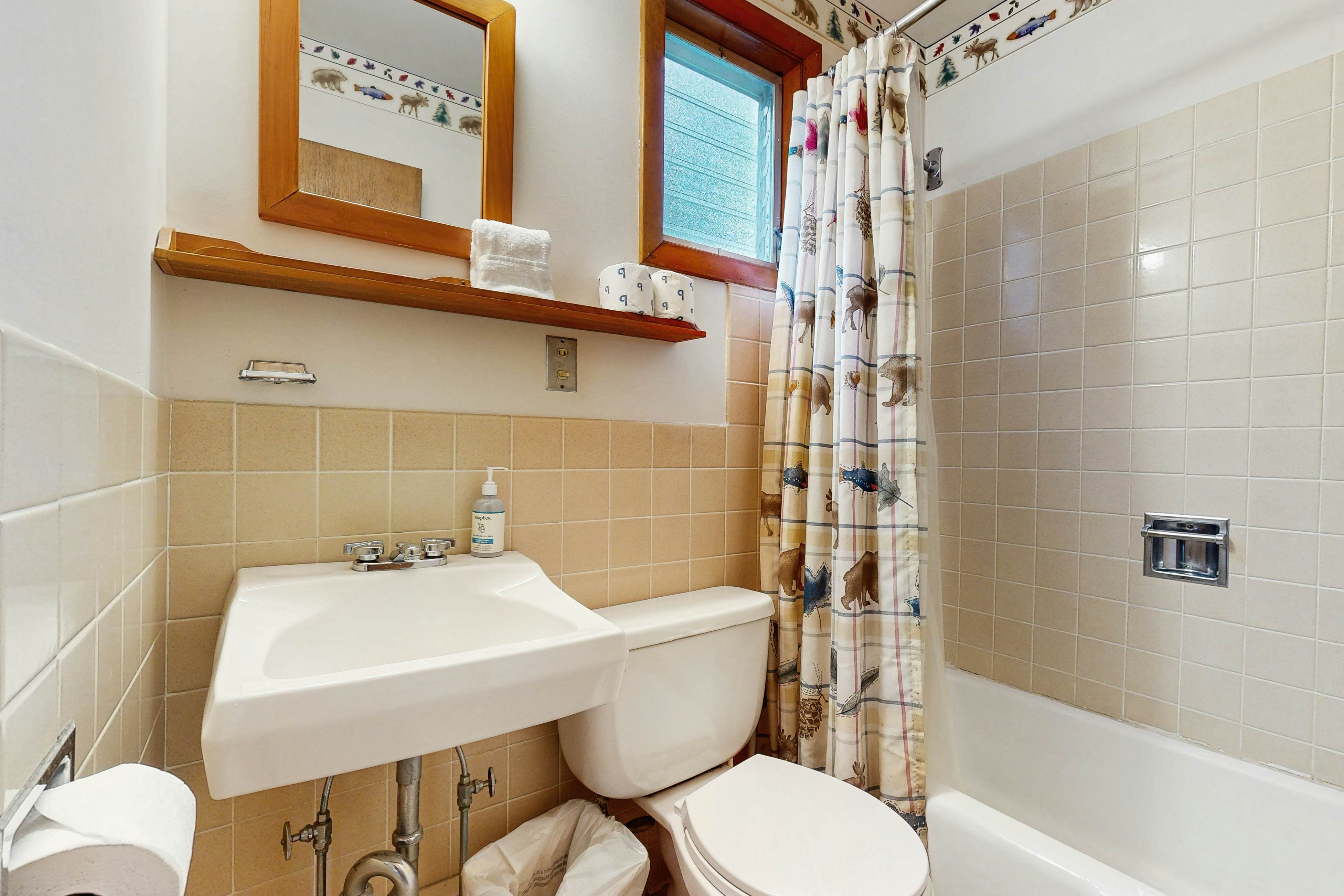 King Birch Lake Home, Unit 7