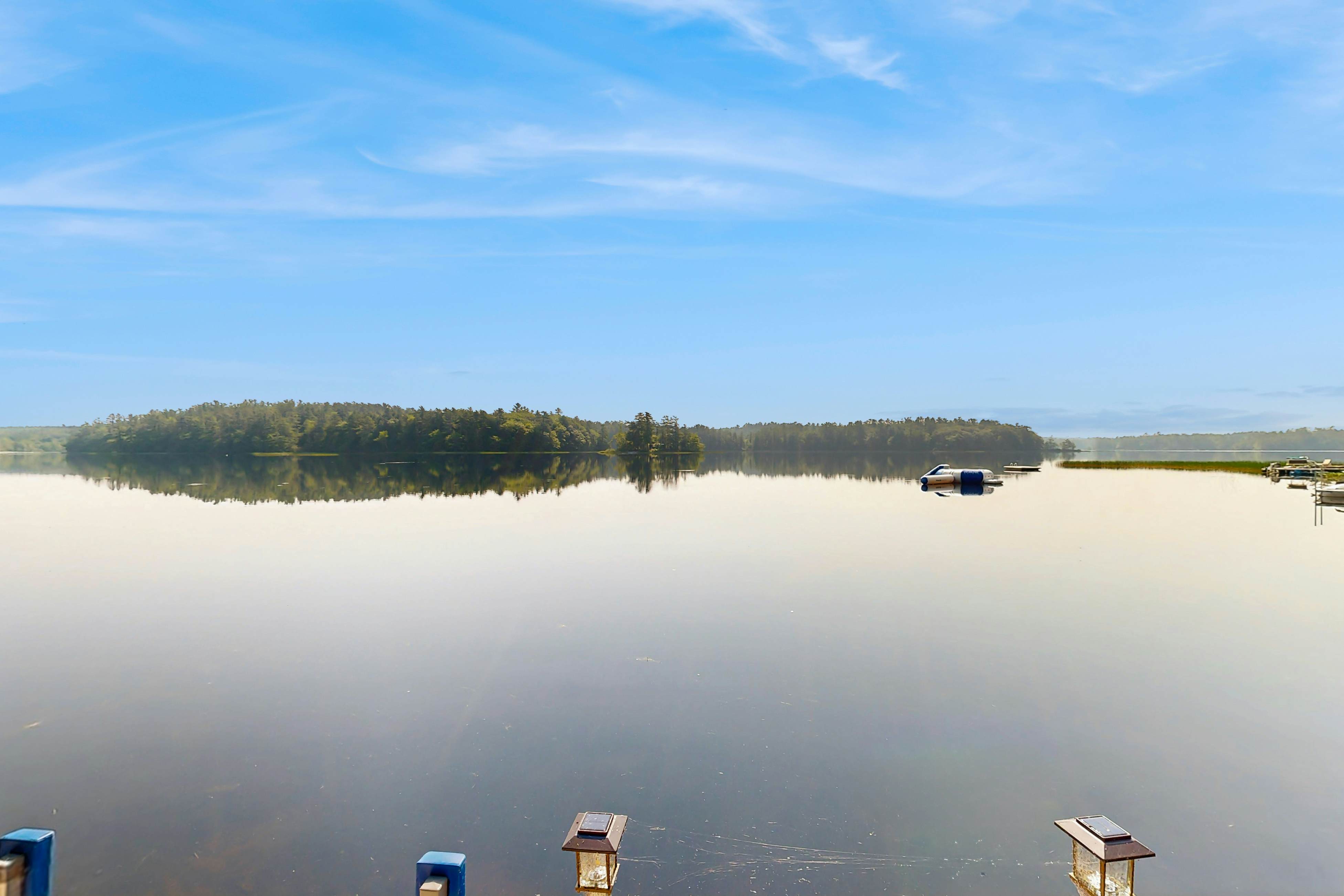 Crawford Lakeside Escape