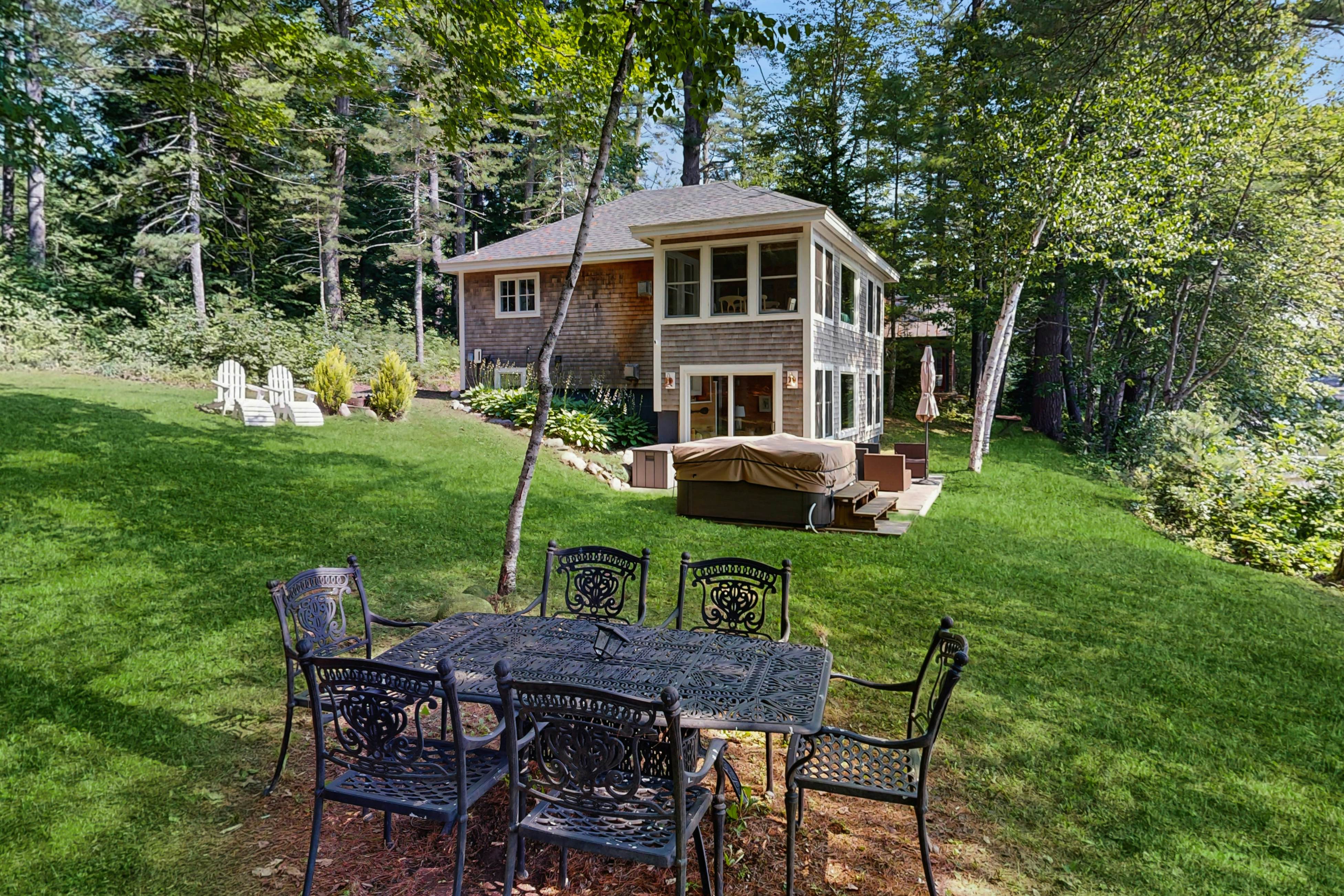 Crawford Lakeside Escape