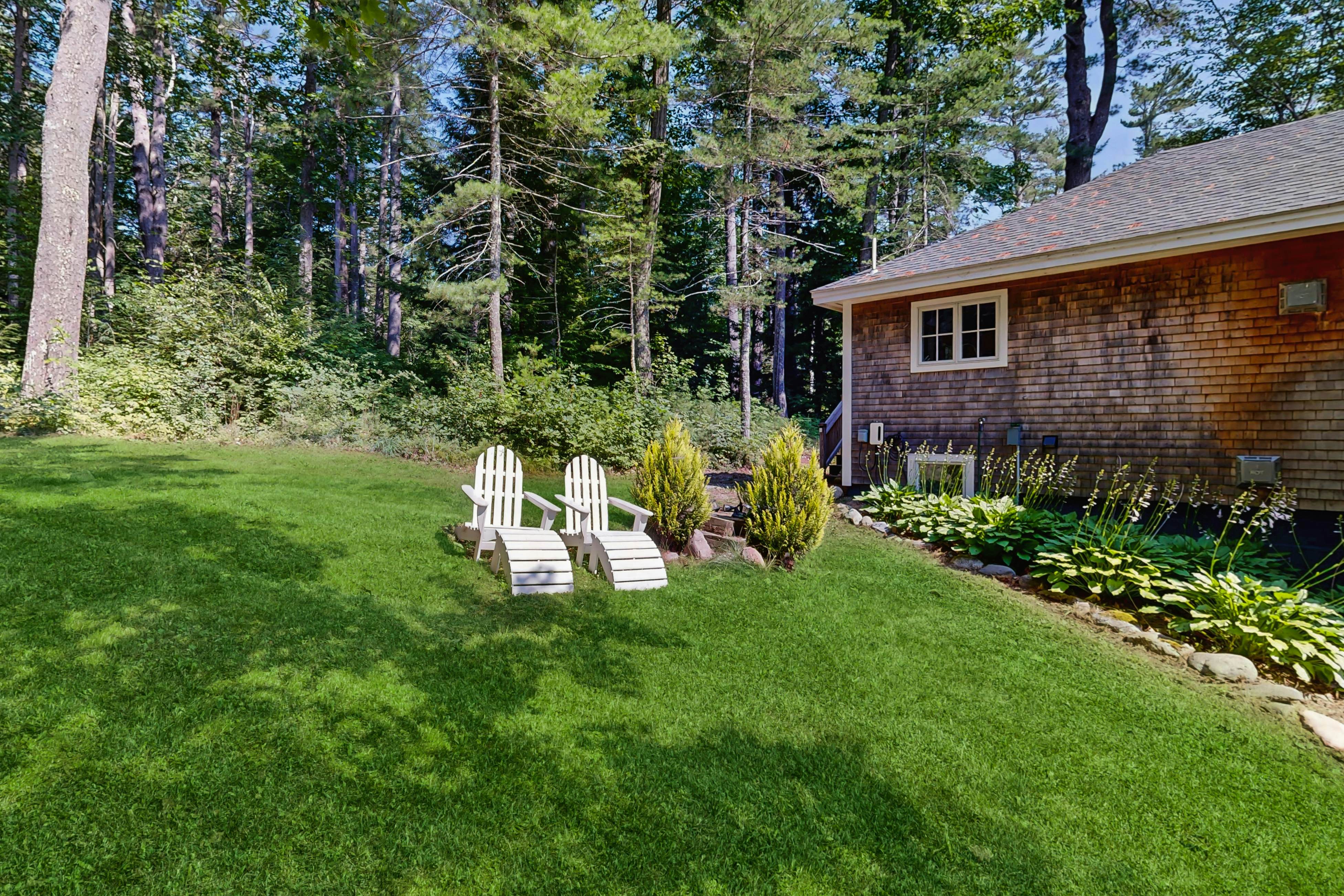 Crawford Lakeside Escape