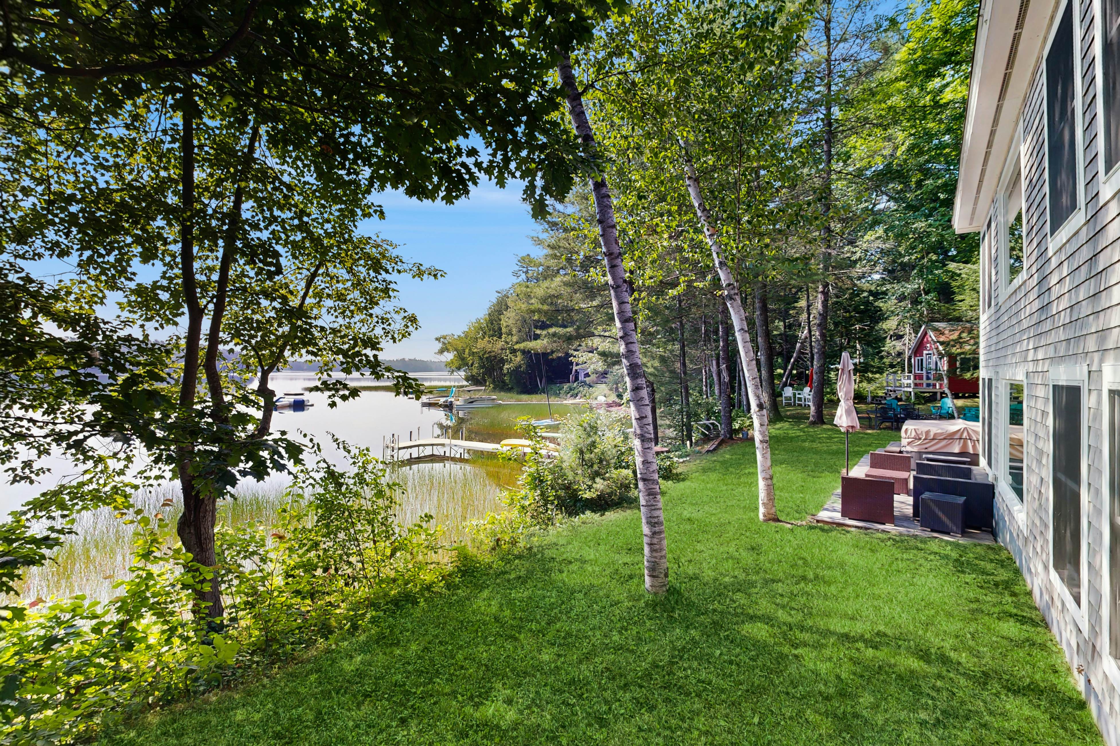 Crawford Lakeside Escape