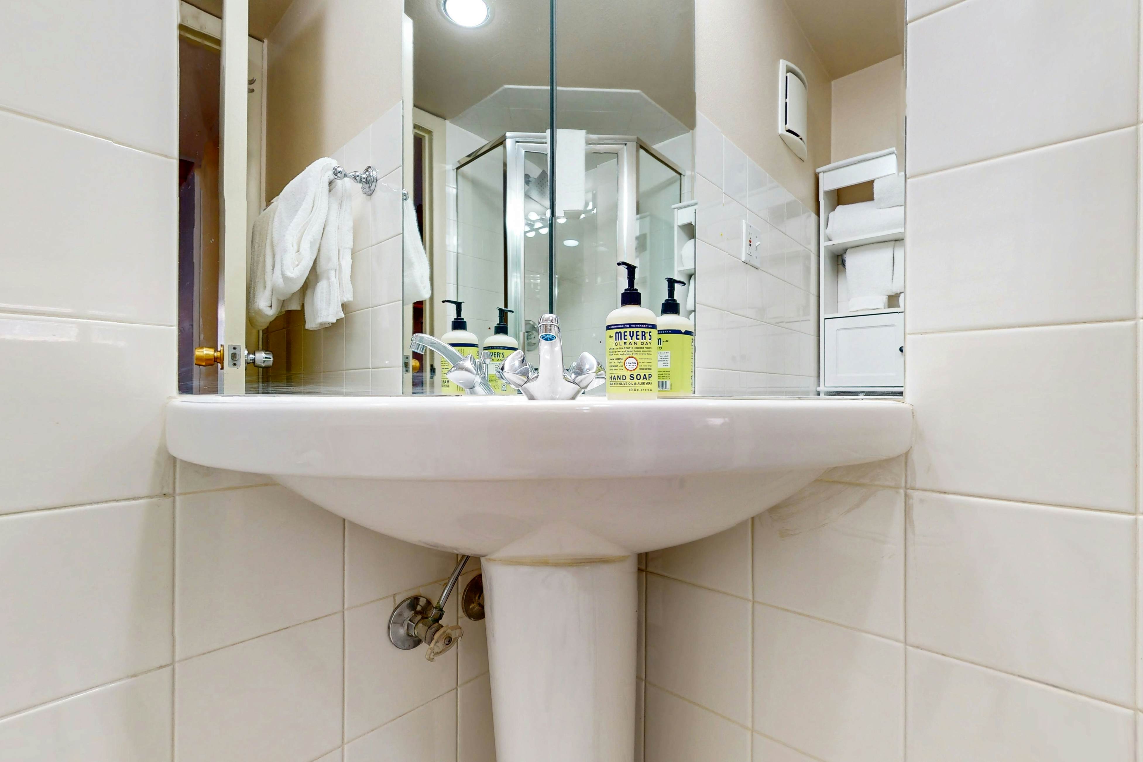 Vail International #3