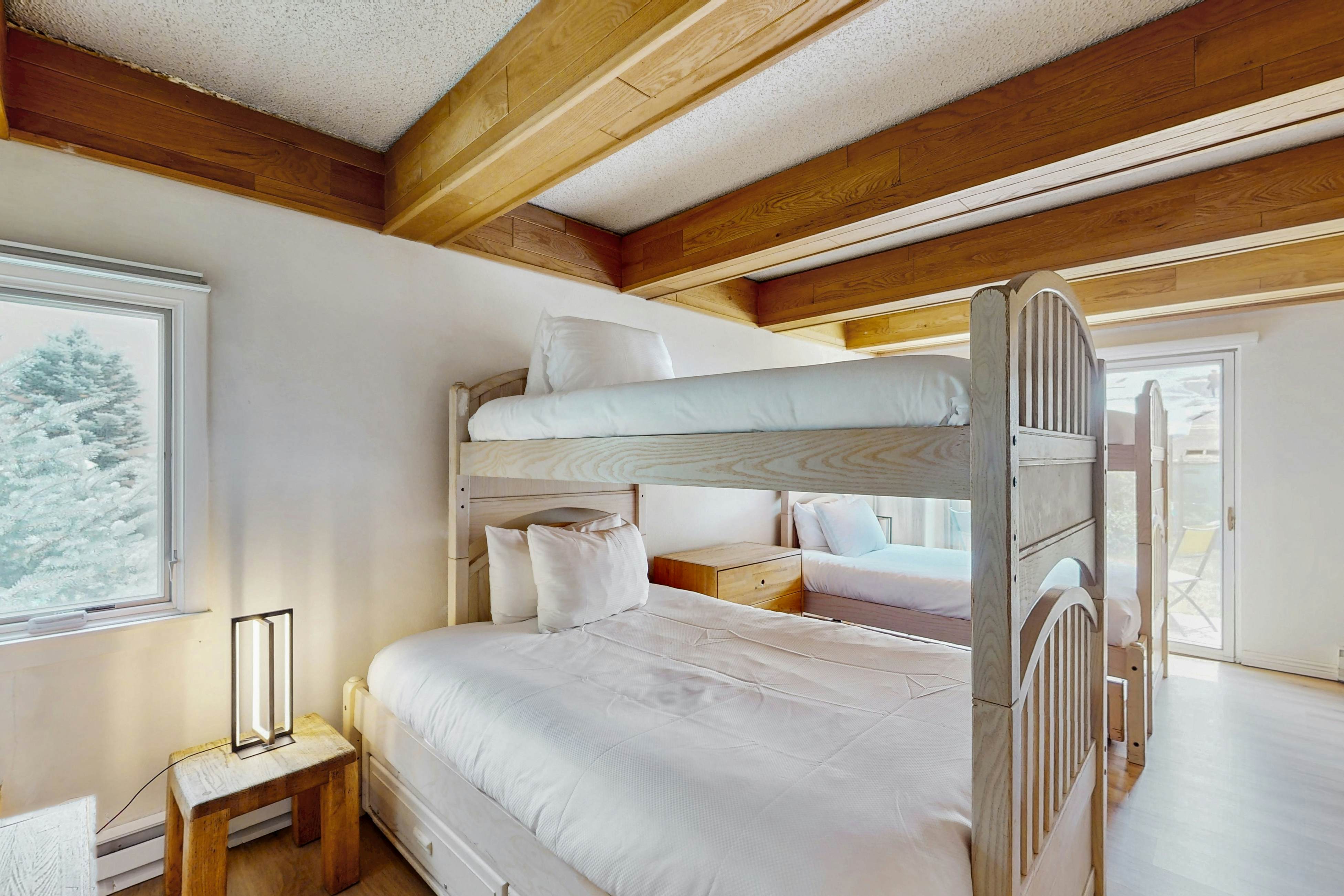 Vail International #3